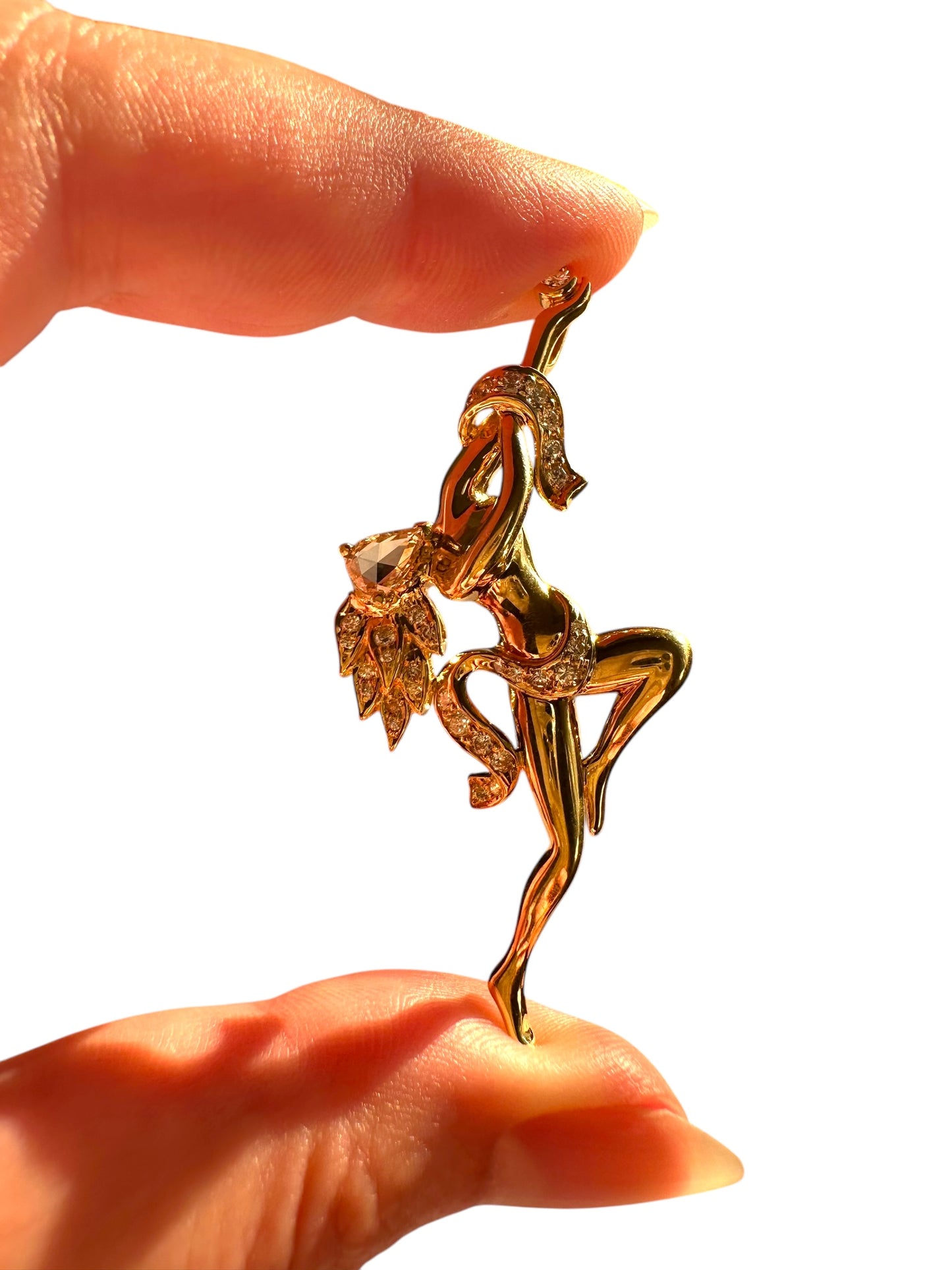 18k Diamond Dancing Lady