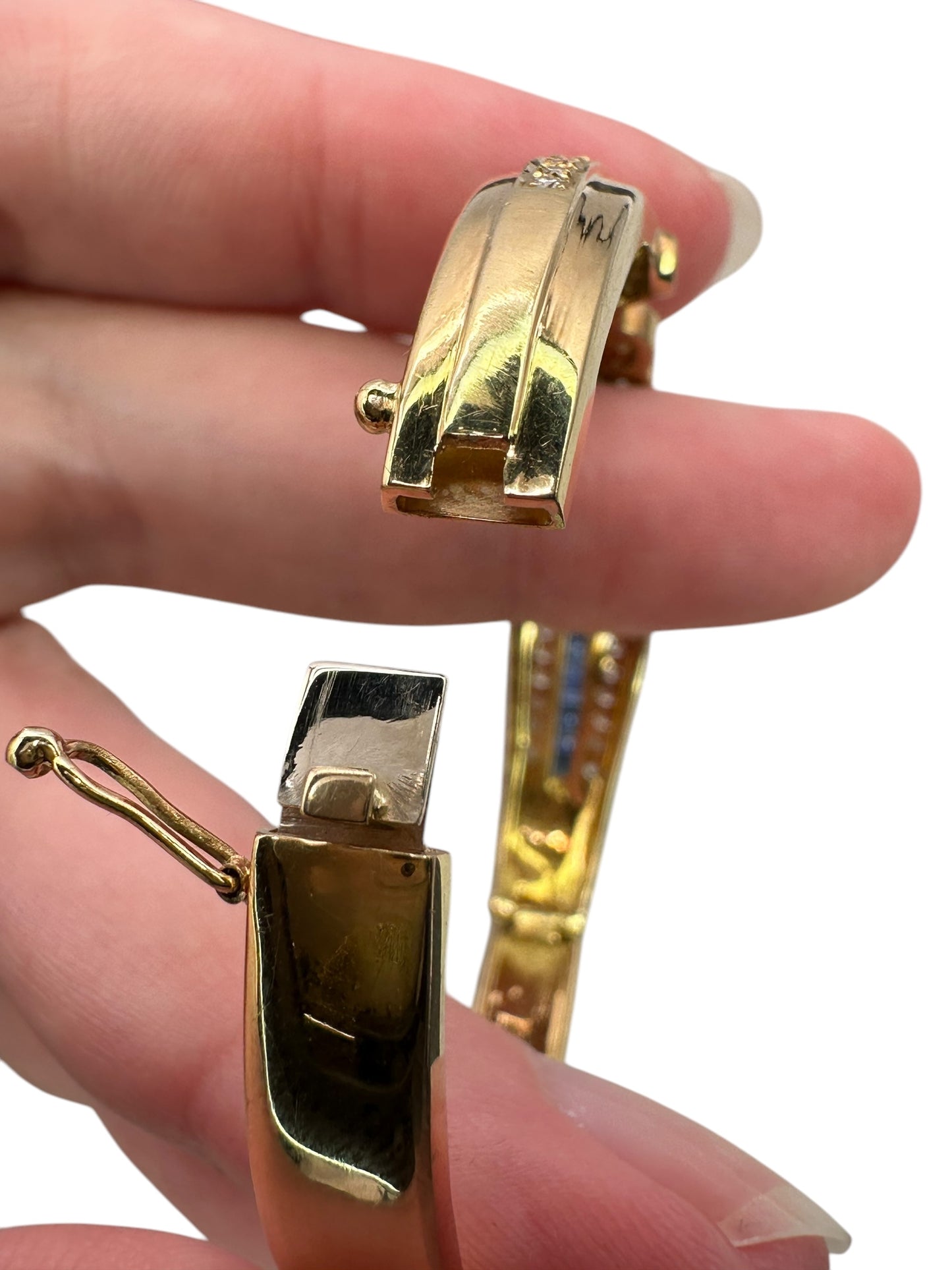 18k Sapphire Diamond Bangle Bracelet