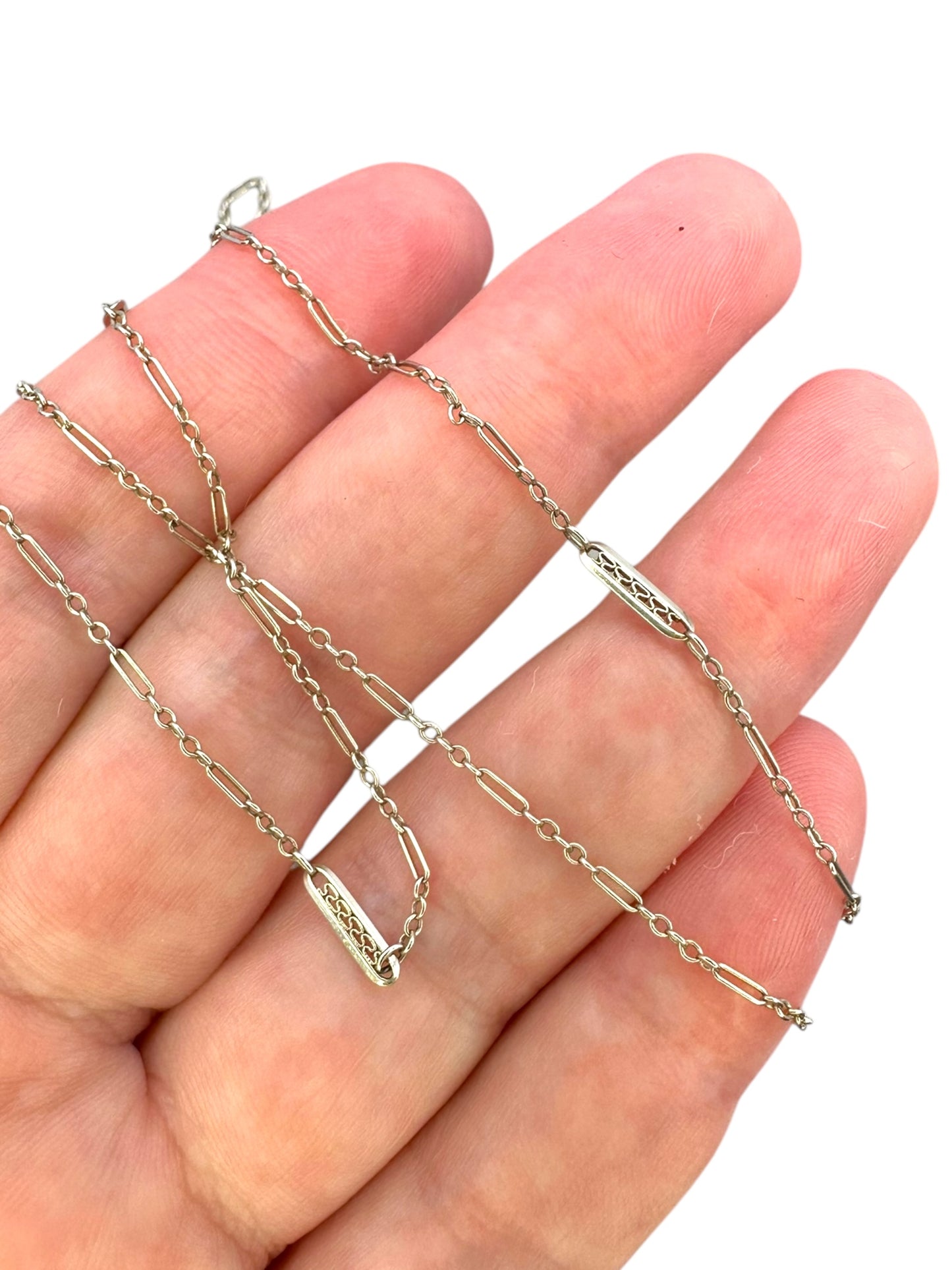 14k White Gold Art Deco Chain Necklace