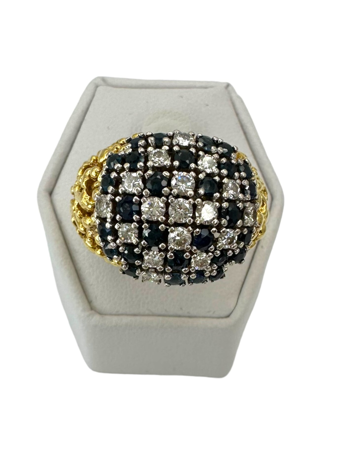 18k Sapphire Diamond Textured Ring