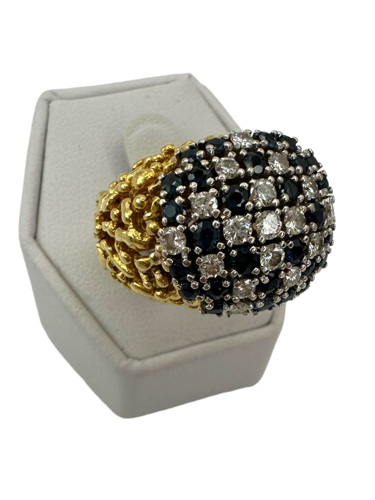 18k Sapphire Diamond Textured Ring