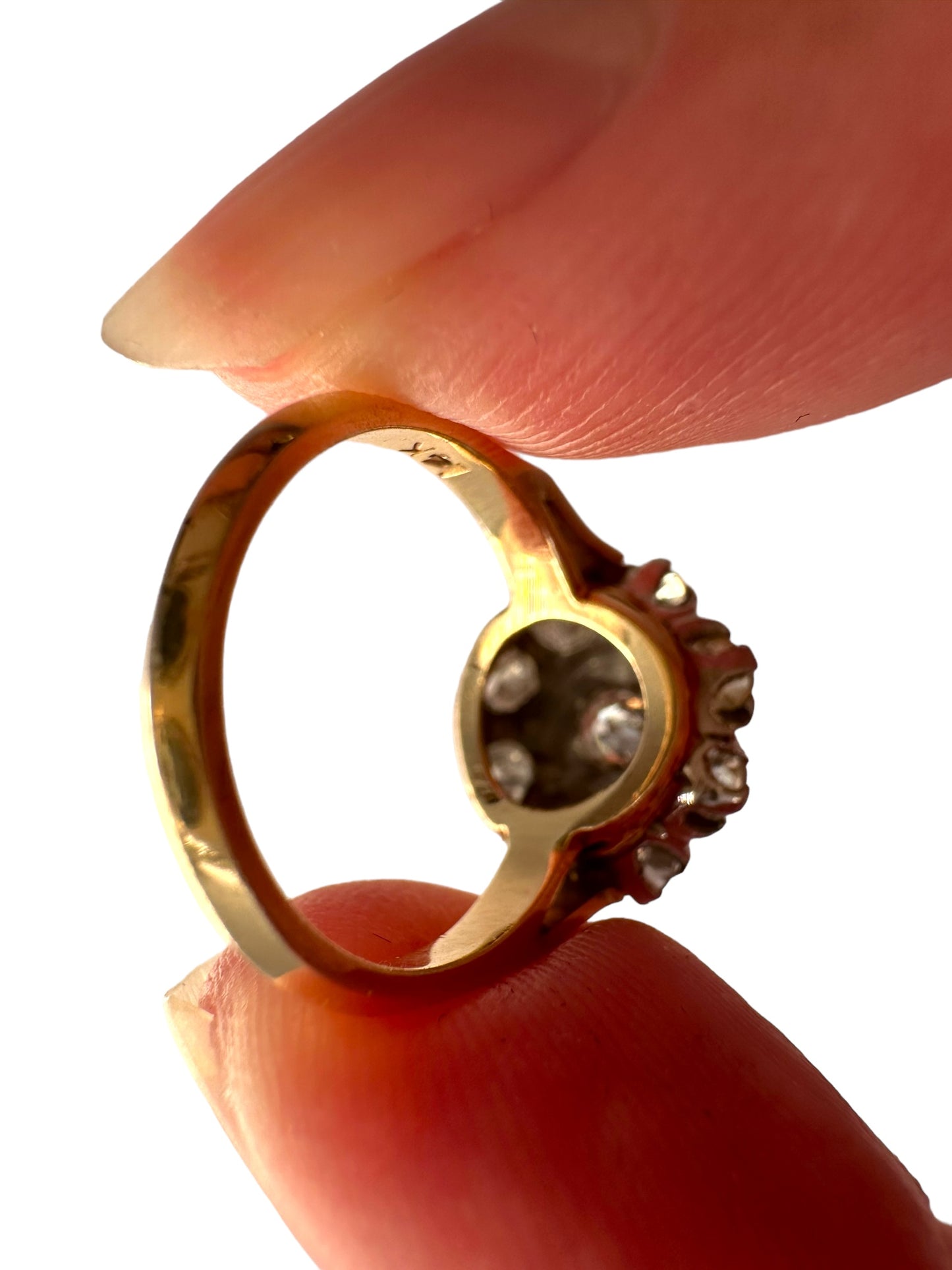 14k Diamond Daisy Ring