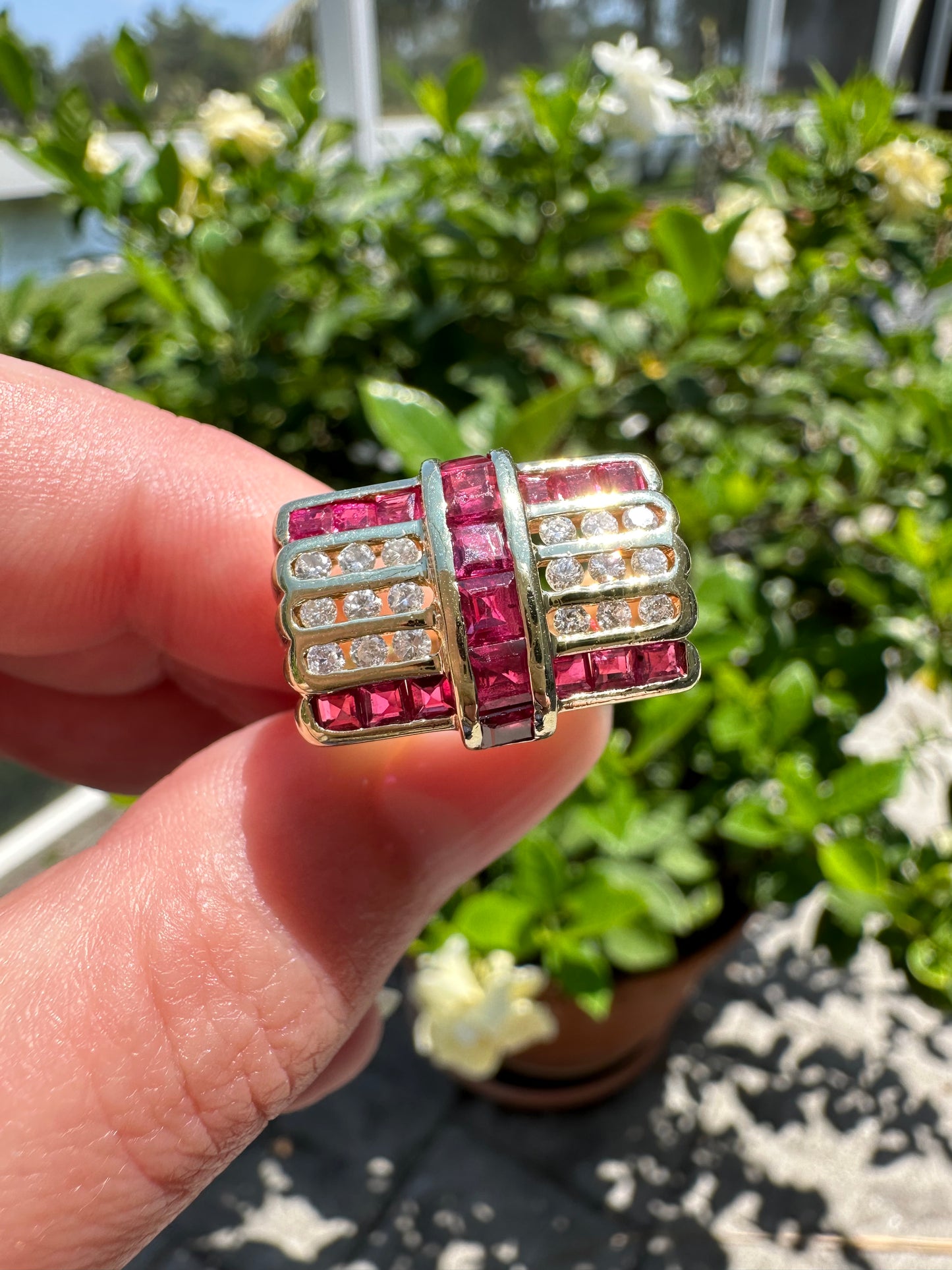 14k Ruby Diamond Geometric Ring