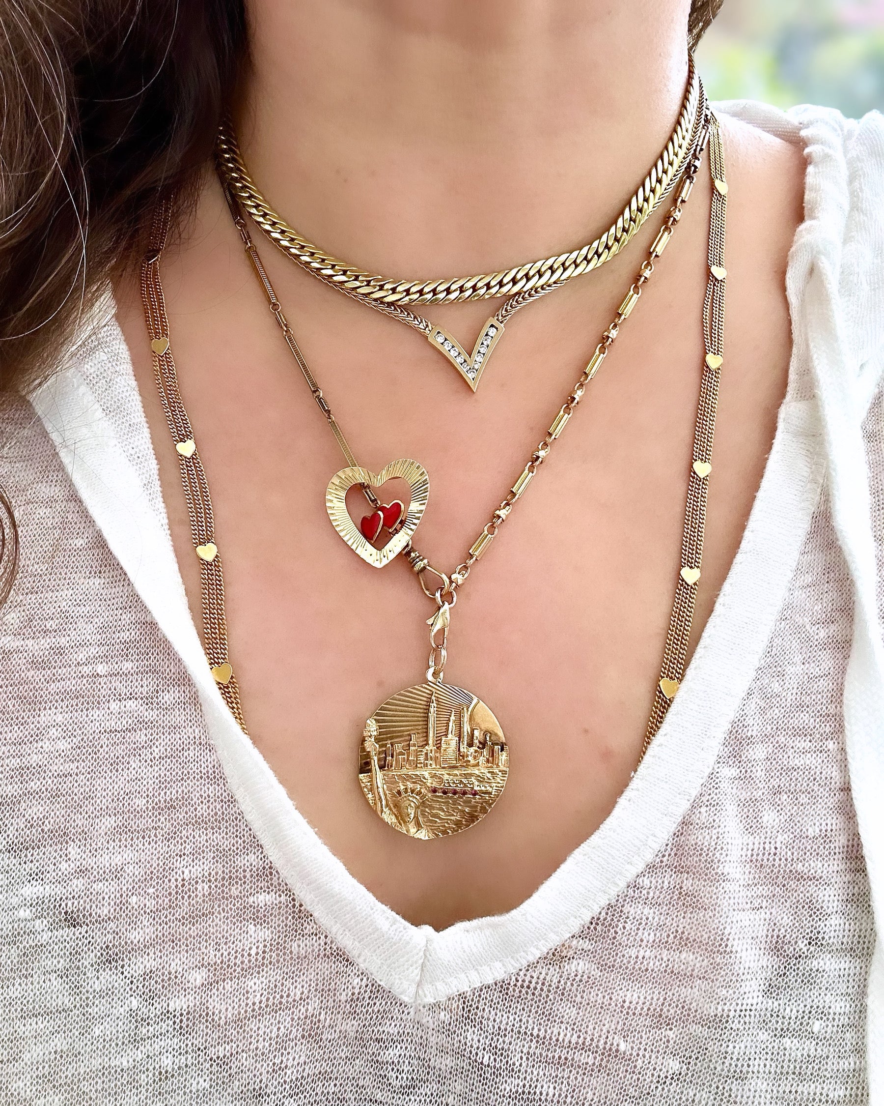 22k Heart Station Necklace