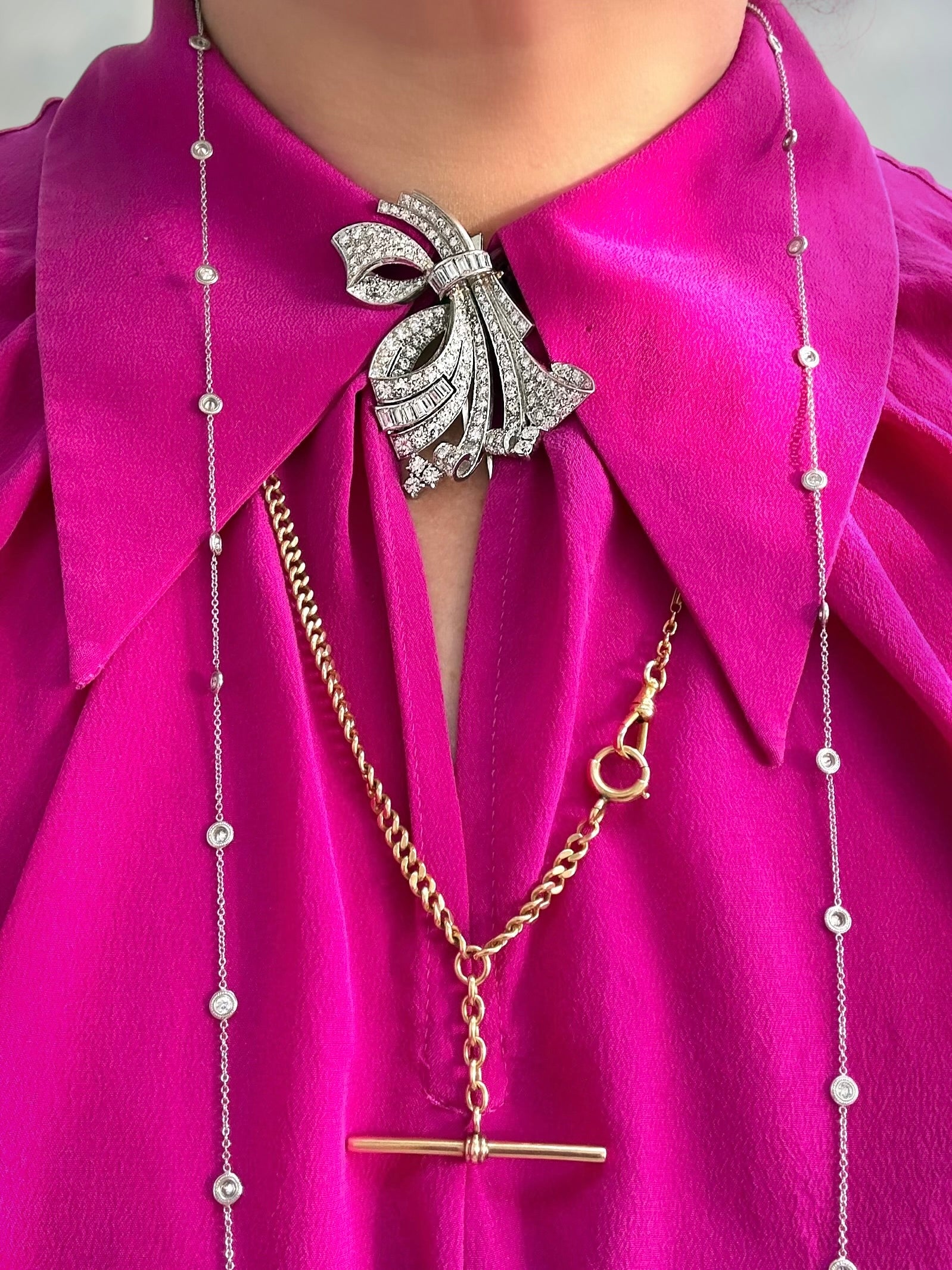 Platinum Diamond Bow Fur Clip Brooch