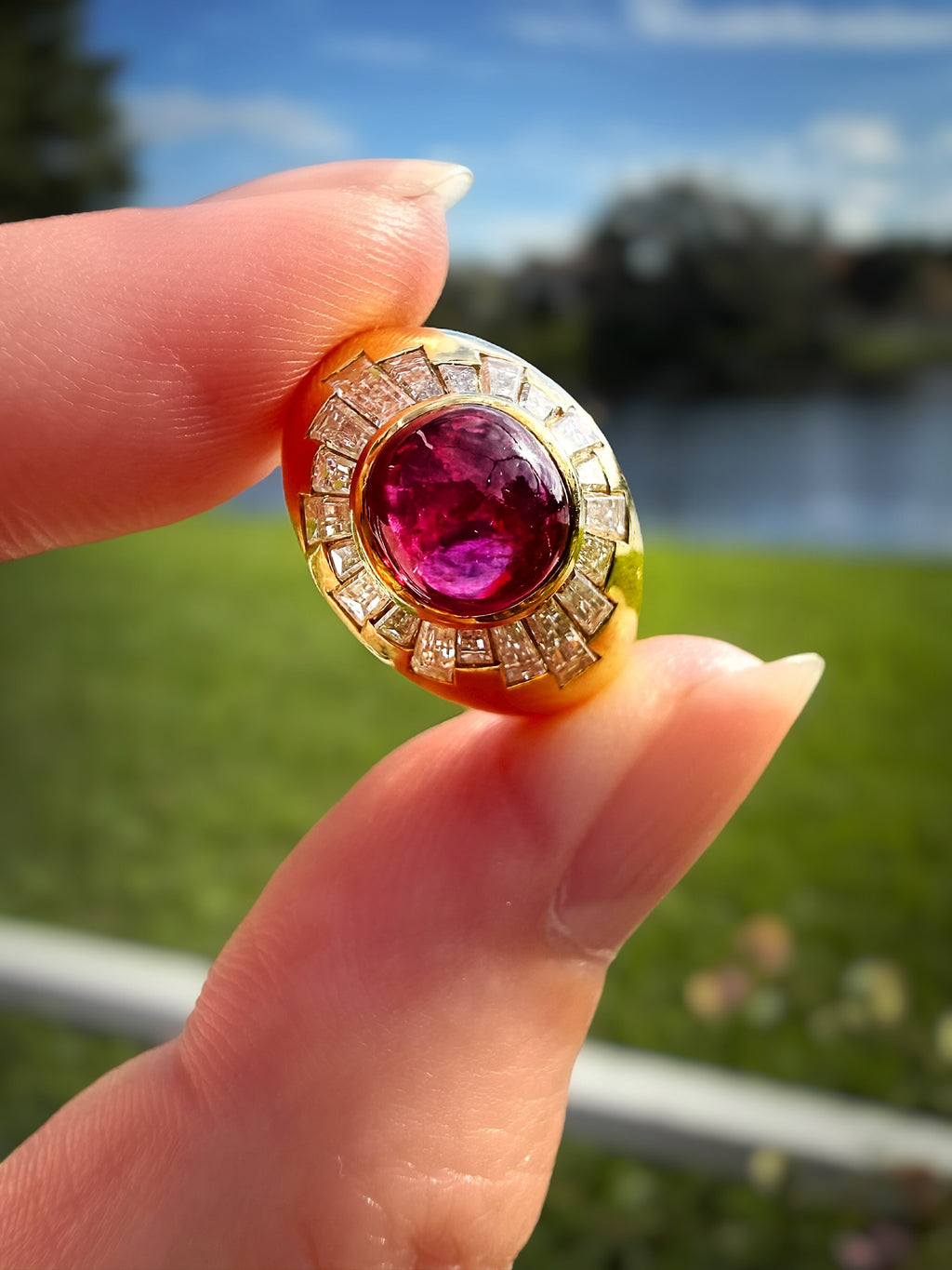 18k Ruby Cabochon Diamond Ring