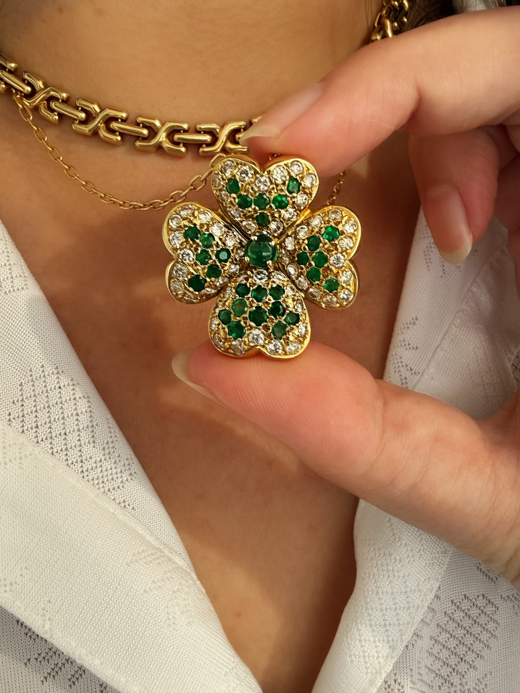 18k Emerald Diamond Clover Pendant