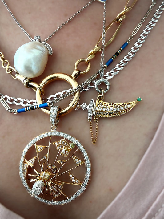 18k Spider & Fly Diamond Pendant
