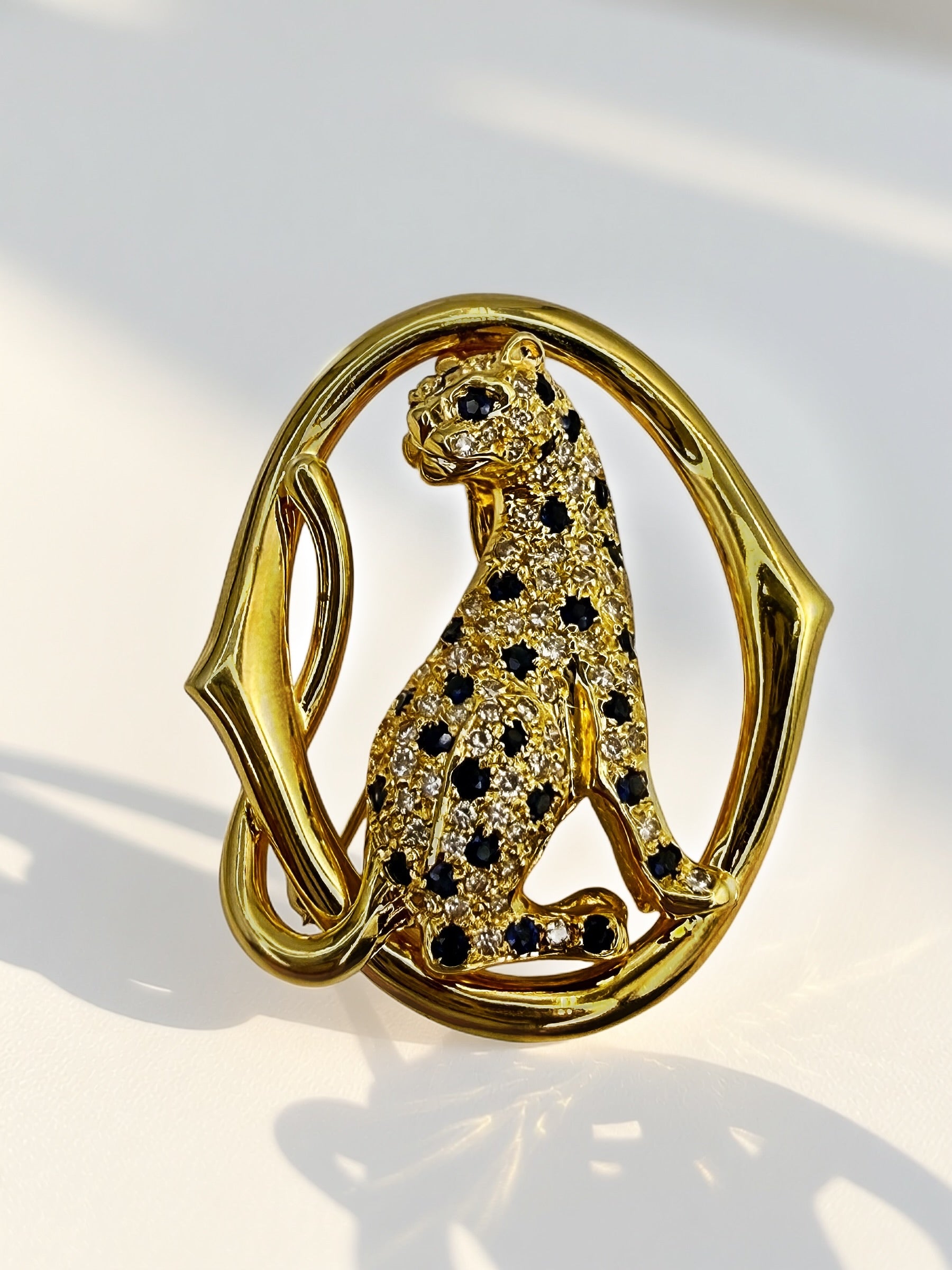 18k Panther Brooch