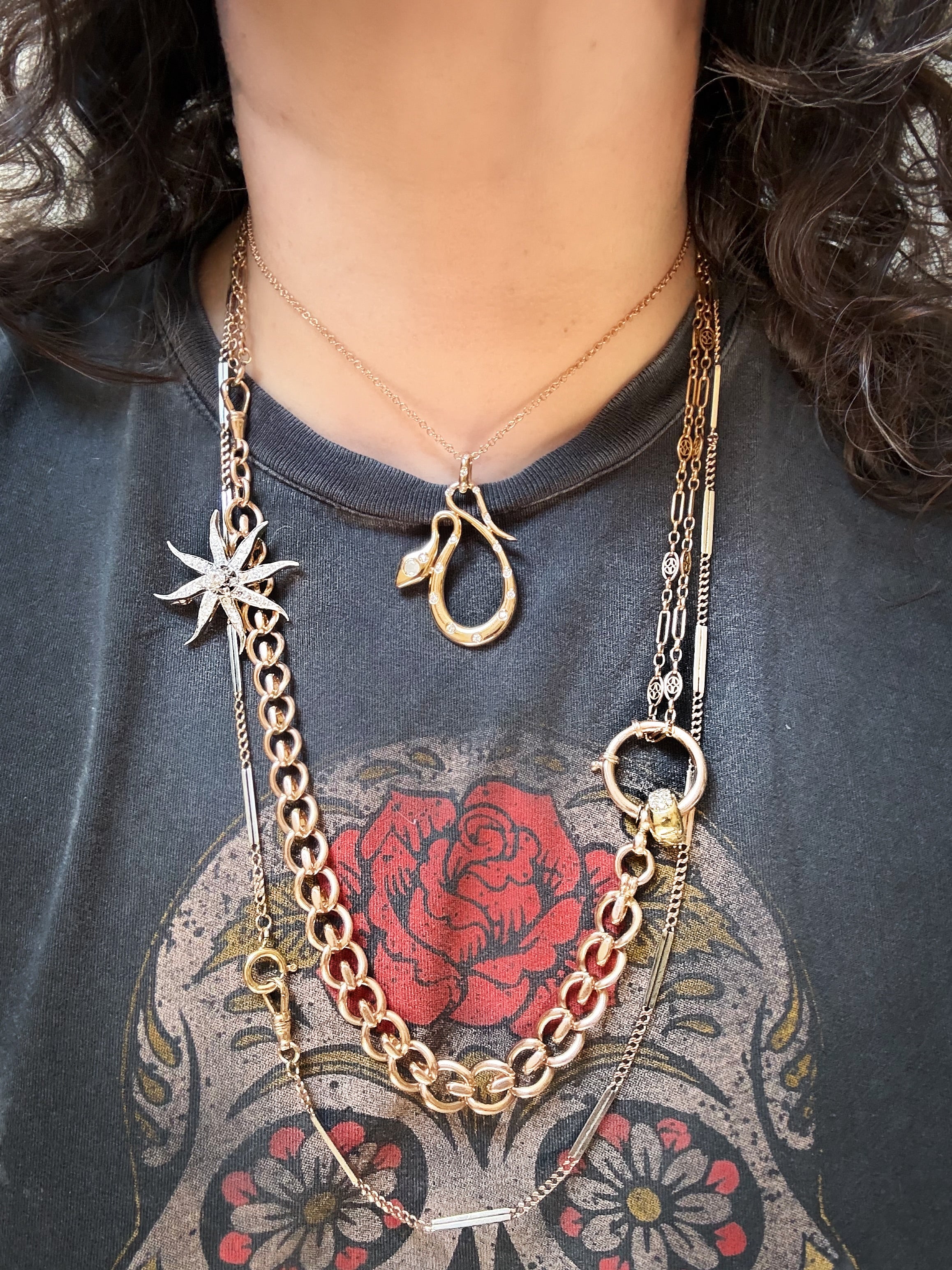 18k Snake Diamond Pendant Necklace