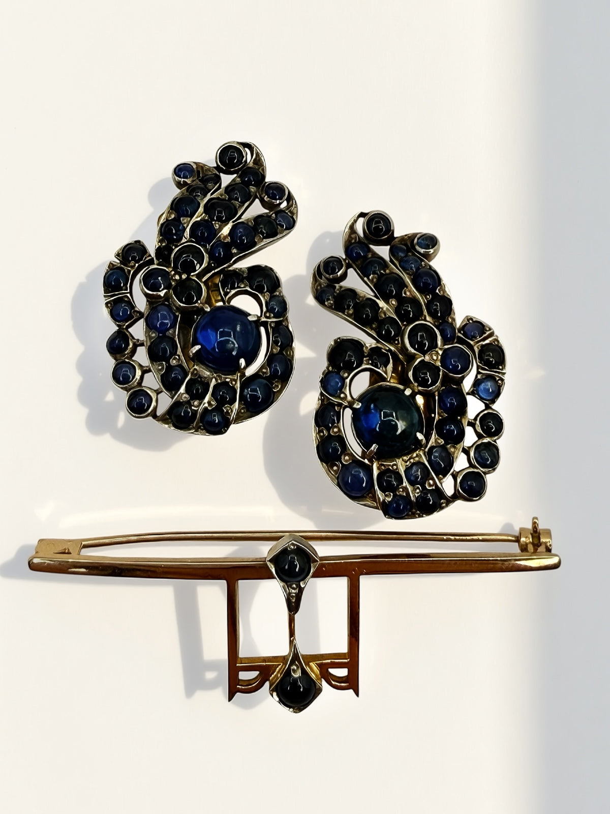 Retro 14k/ Silver Sapphire Brooch/ Earrings (view 10)