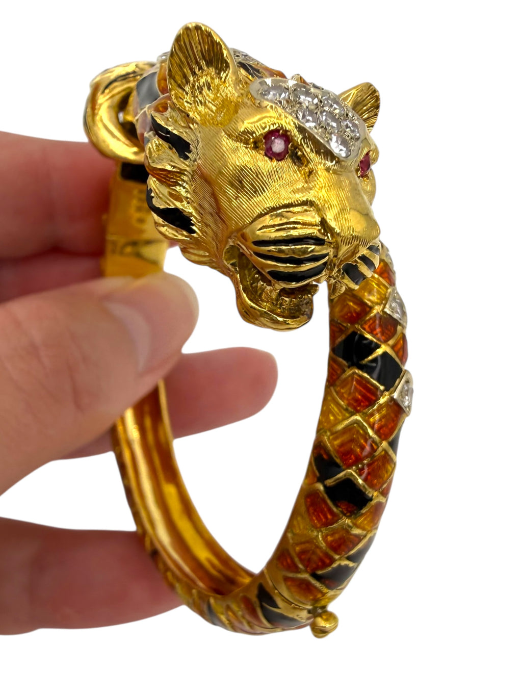 18k Enamel Diamond Tiger Bangle