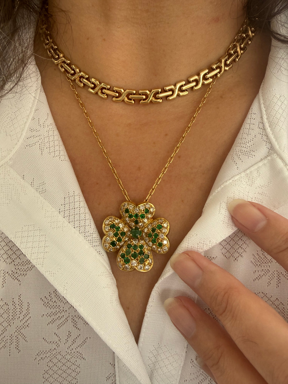 18k Emerald Diamond Clover Pendant