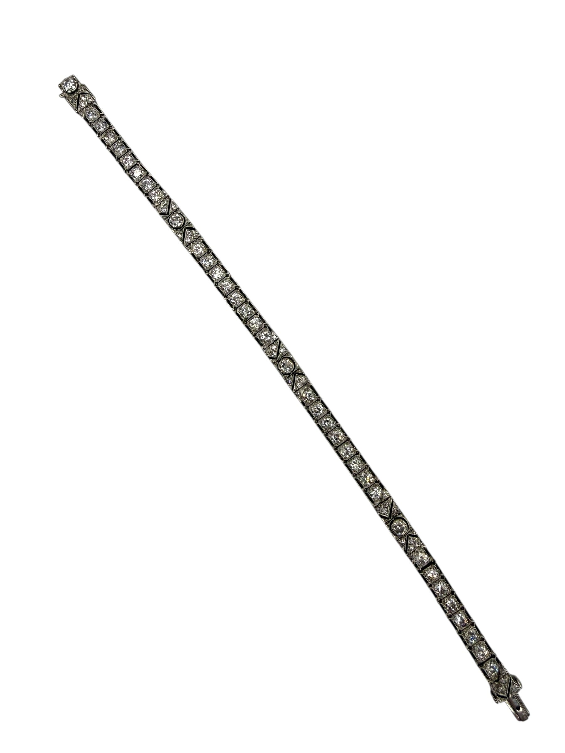 Platinum Diamond Mid-Century Line Bracelet
