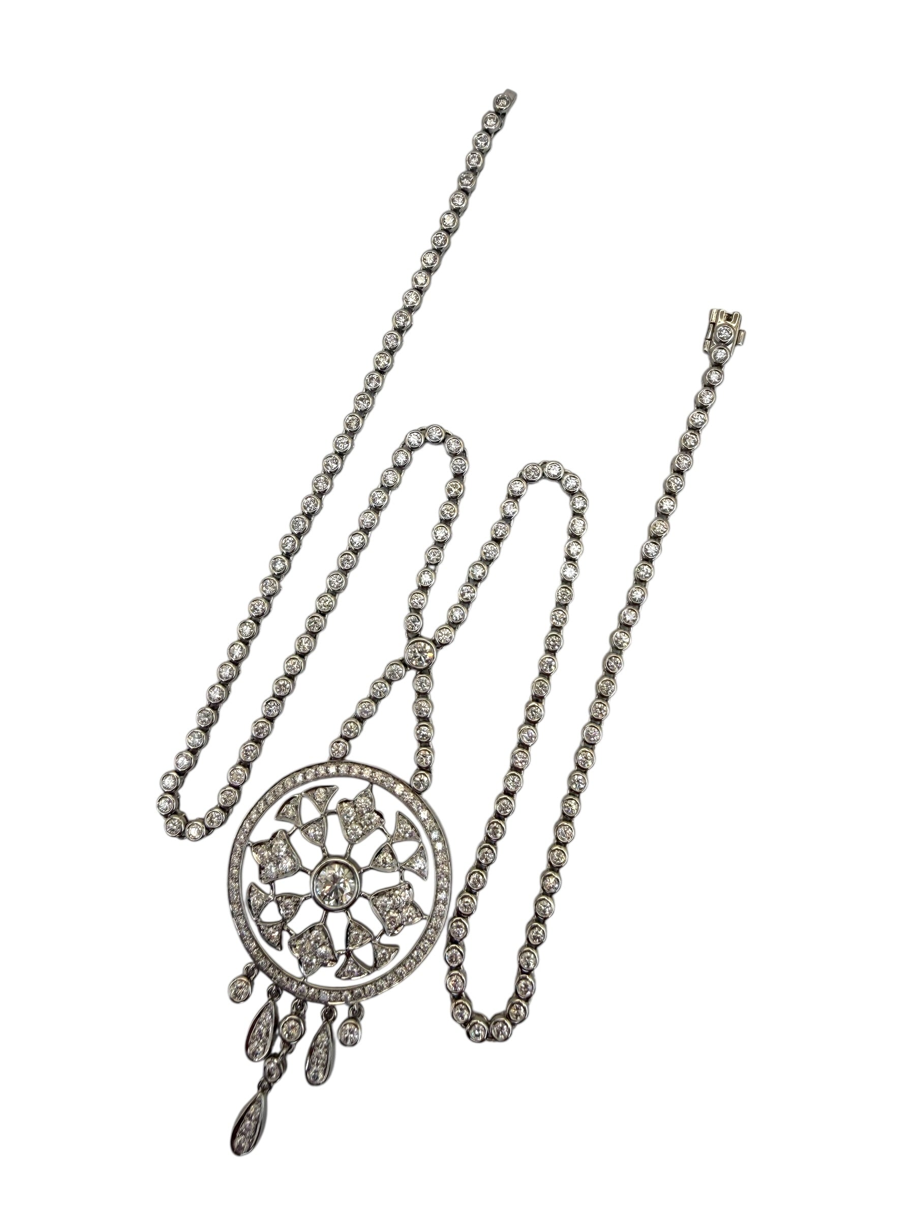 18k Diamond Pendant Necklace