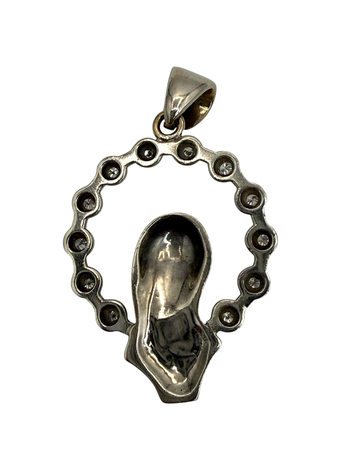 18k Diamond Madonna Pendant