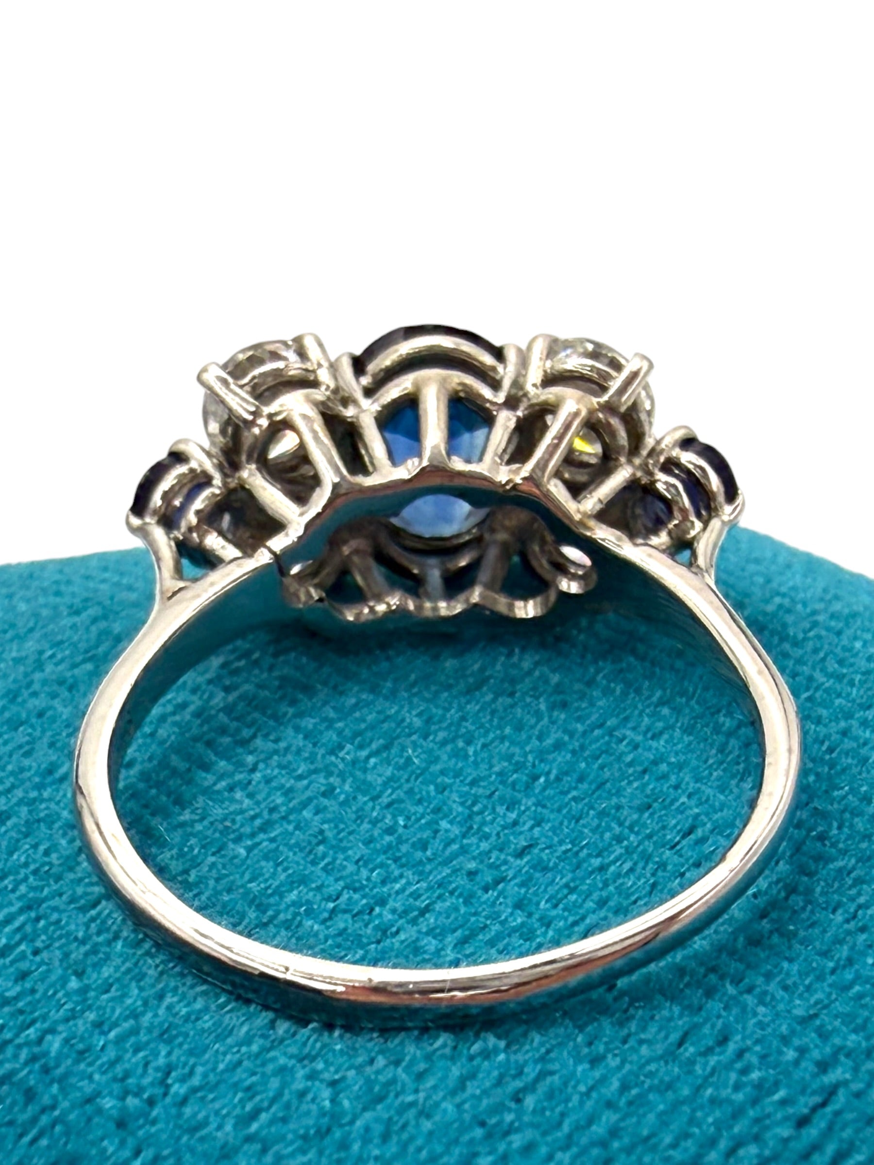 14k Sapphire Diamond Bow Cluster Ring