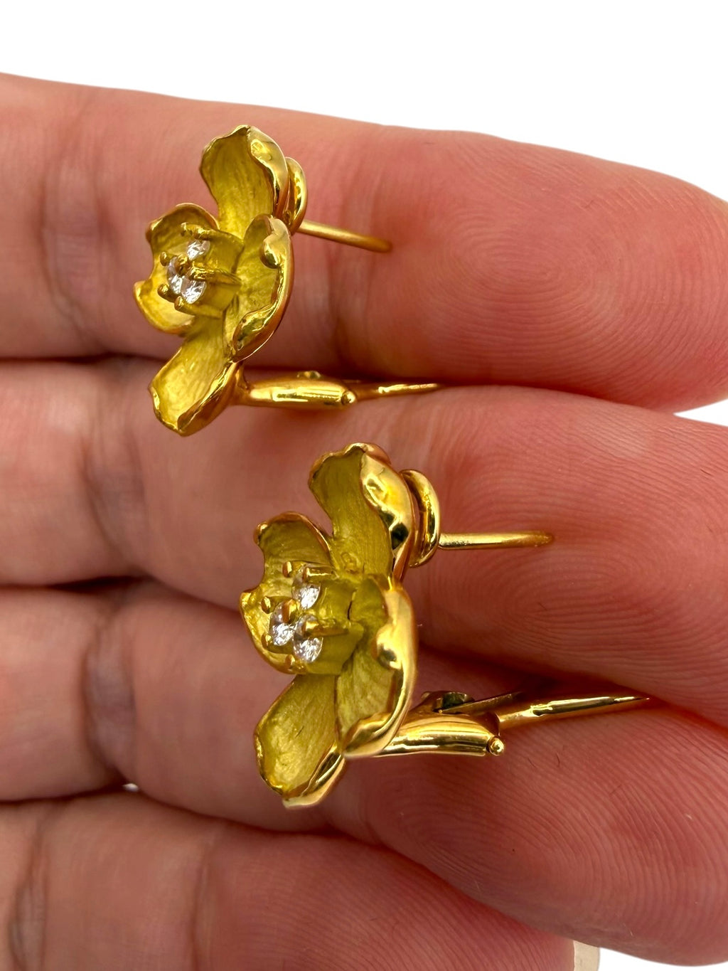 18k Diamond Dogwood Flower Earrings