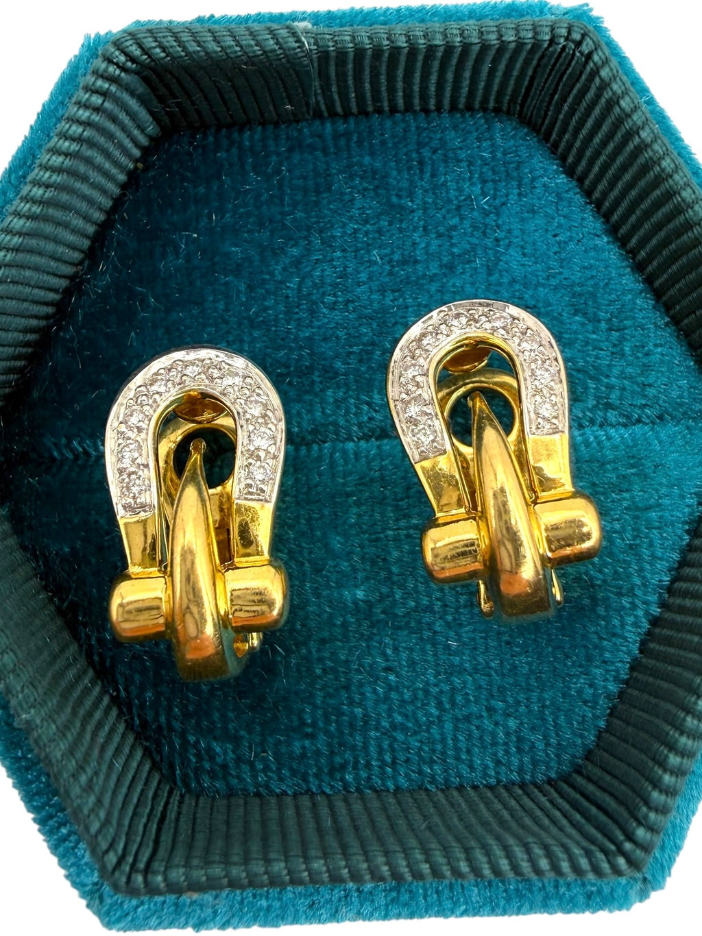 18k Horseshoe Diamond Earrings