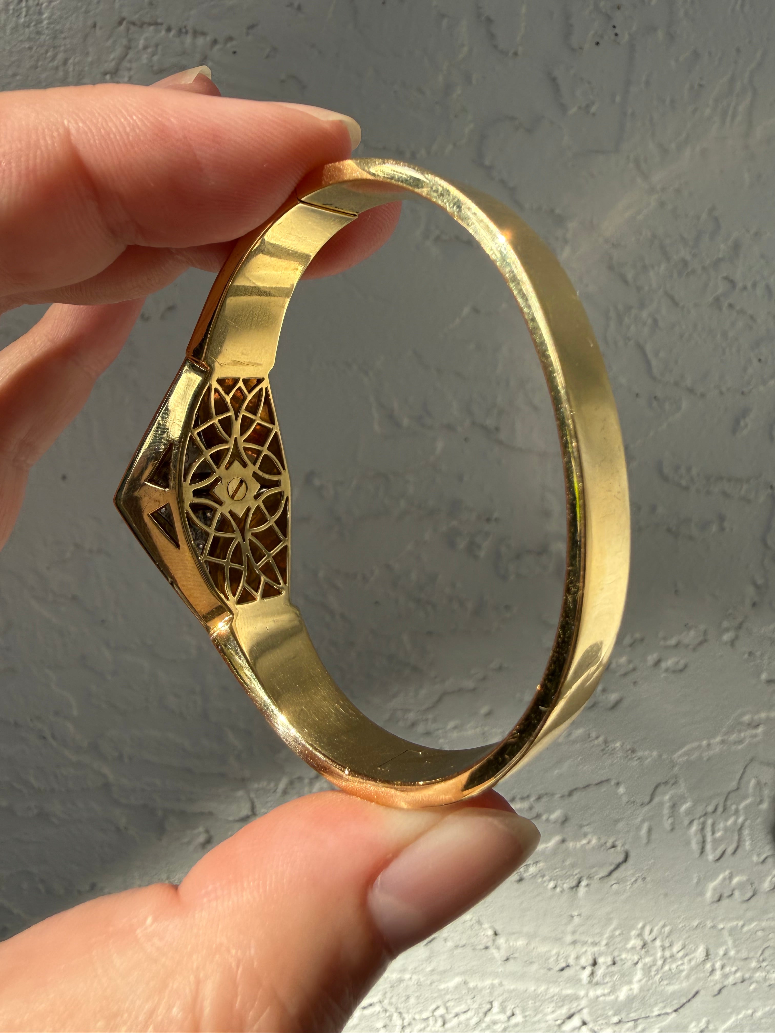 18k Diamond Bangle Bracelet