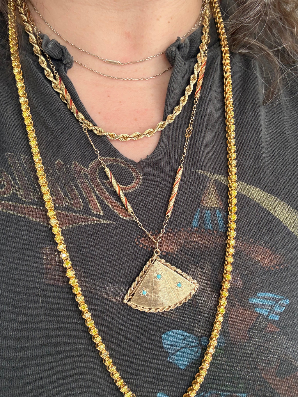 14k Fan Locket Pendant