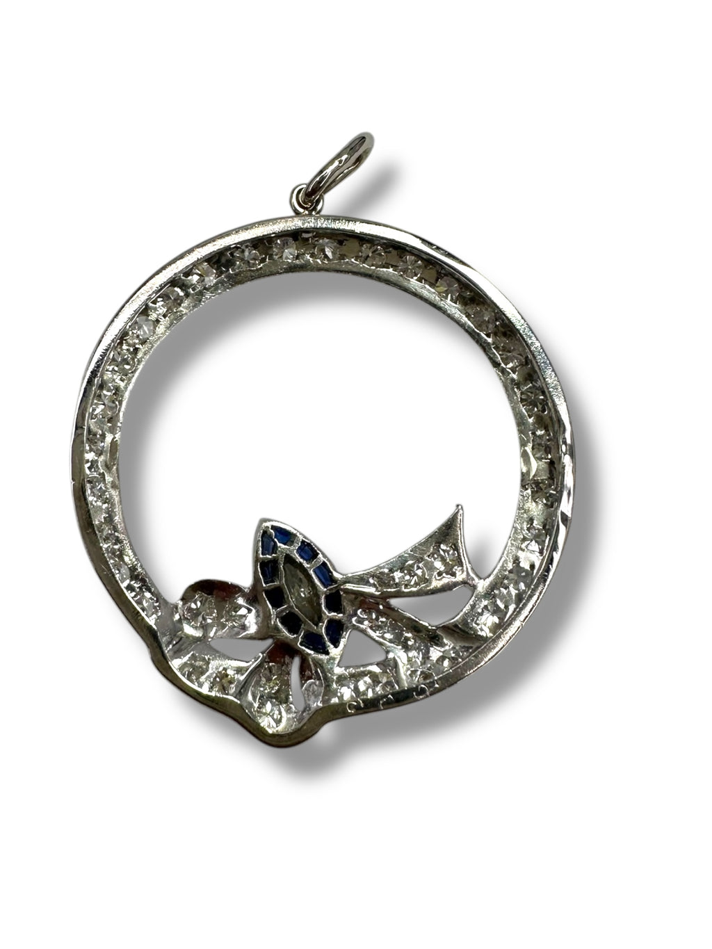 Platinum Diamond Wreath Pendant
