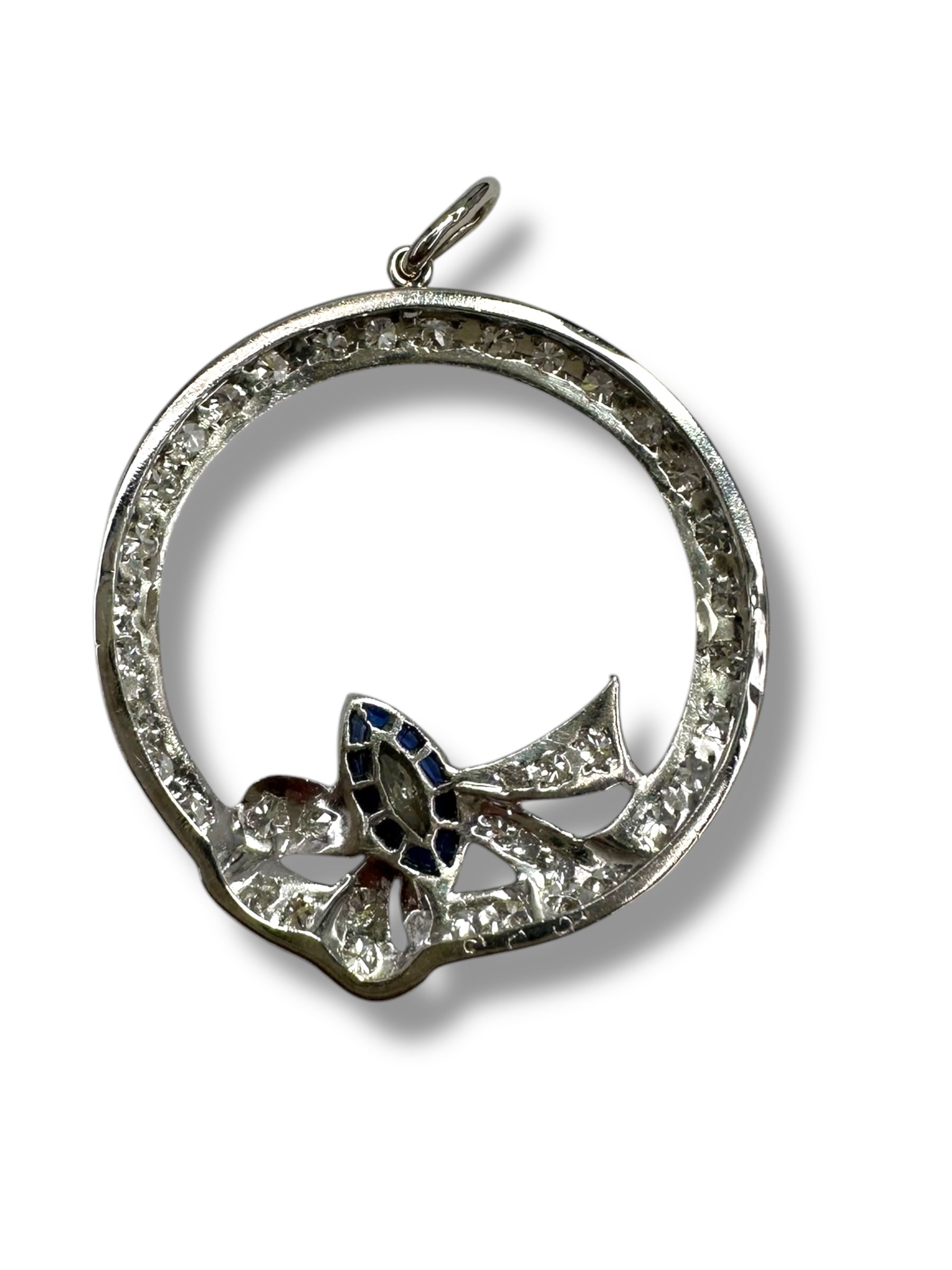 Platinum Diamond Wreath Pendant