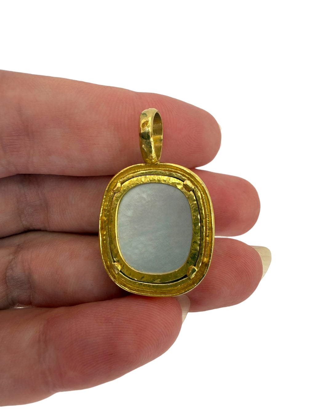 18k Glass Intaglio Pendant