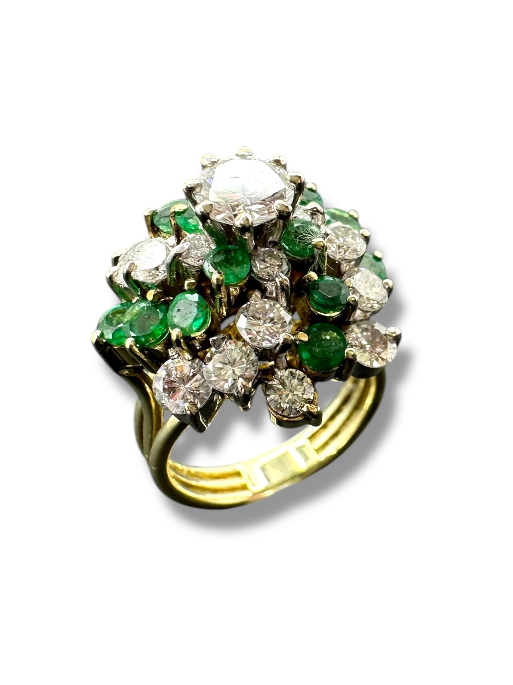 14k Emerald Diamond Swirl Cluster Ring