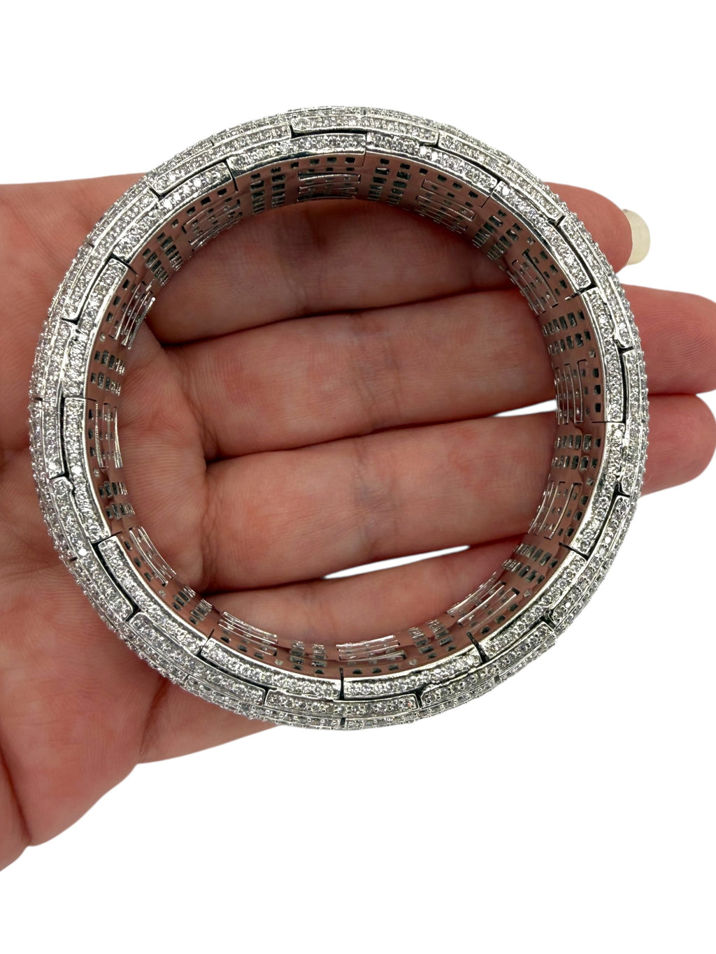 18k Stretch Diamond Bangle Bracelet