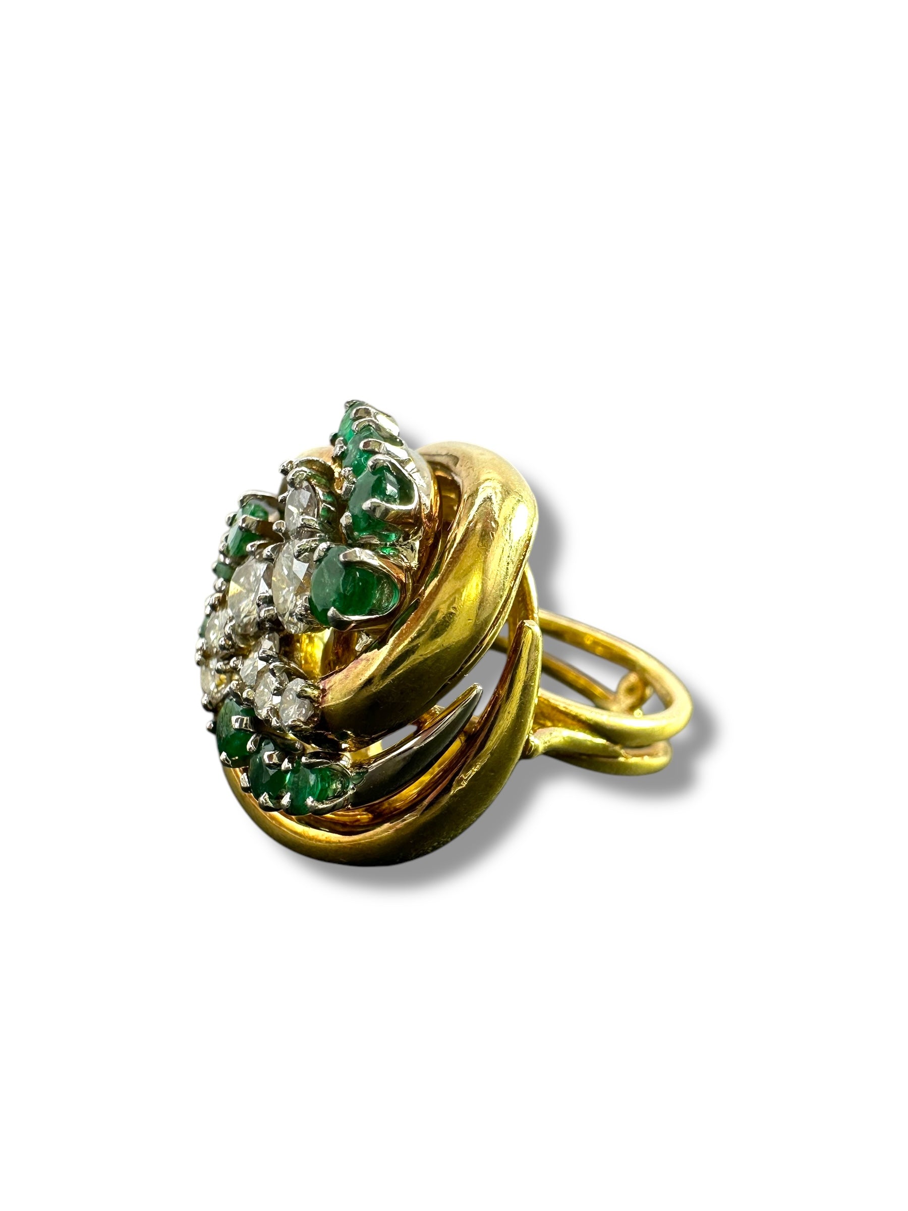 18k Emerald Diamond Swirl Ring