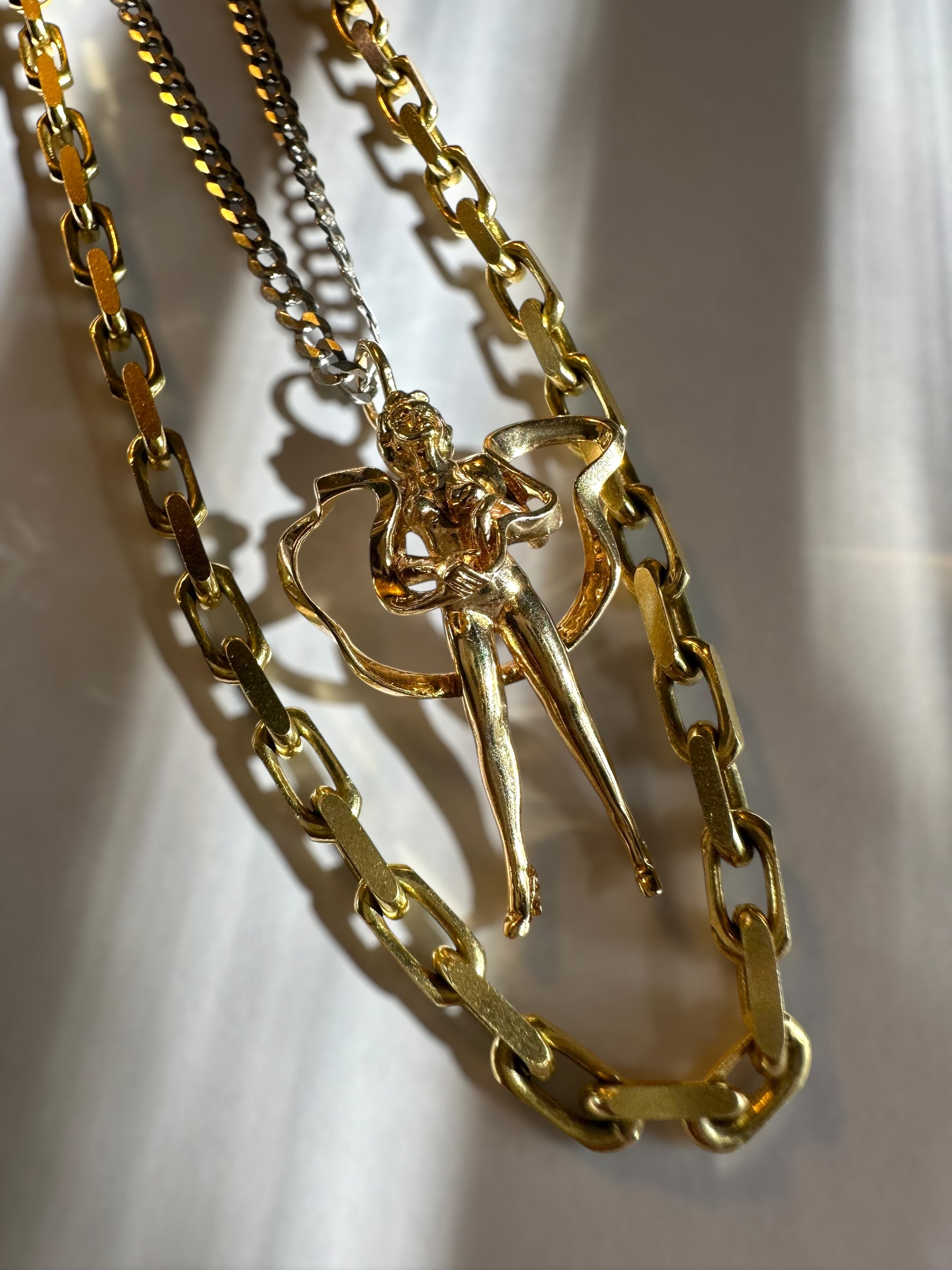 14k Marilyn Monroe Pendant
