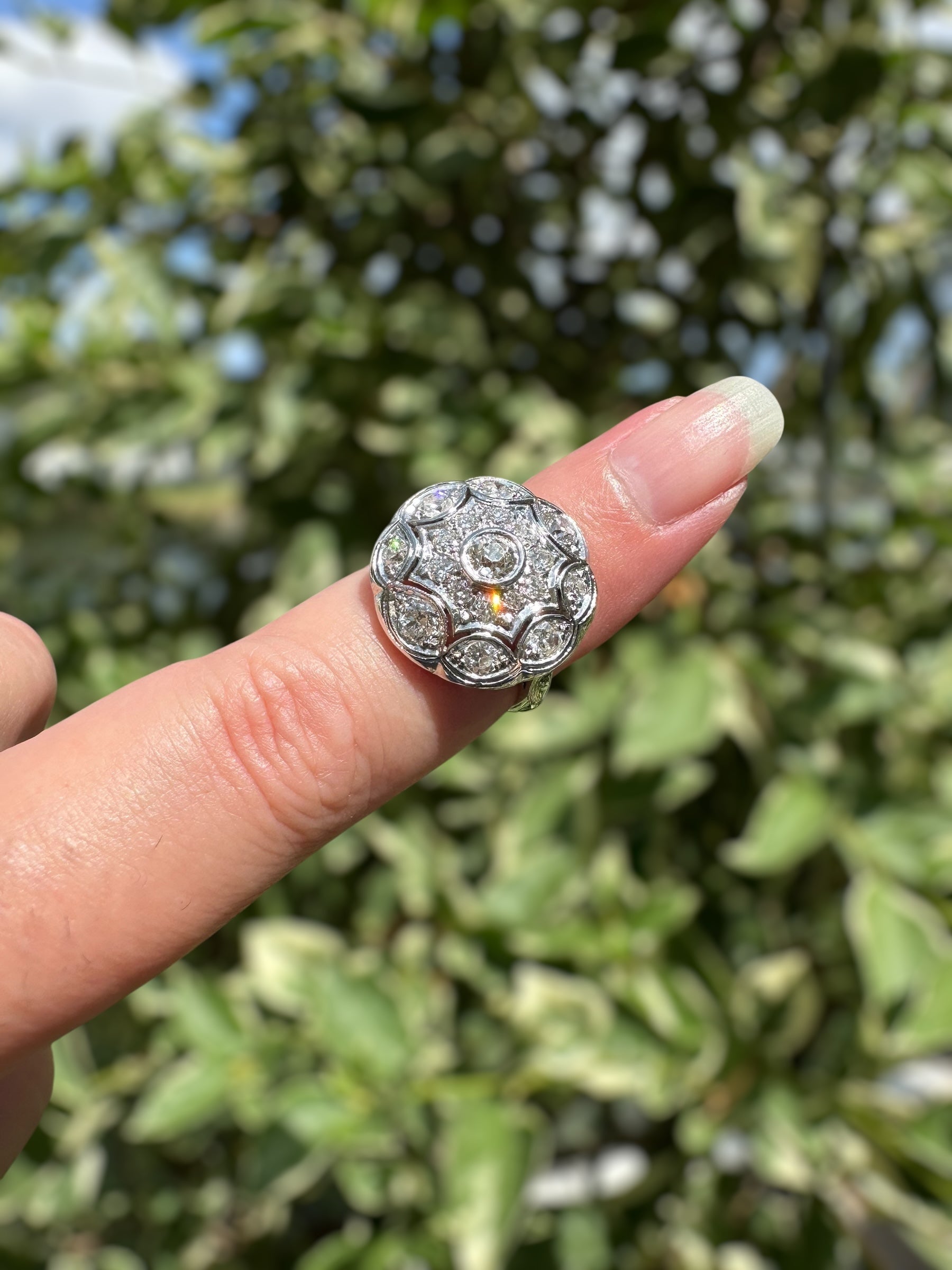 14k White Gold Diamond Round Cluster Ring