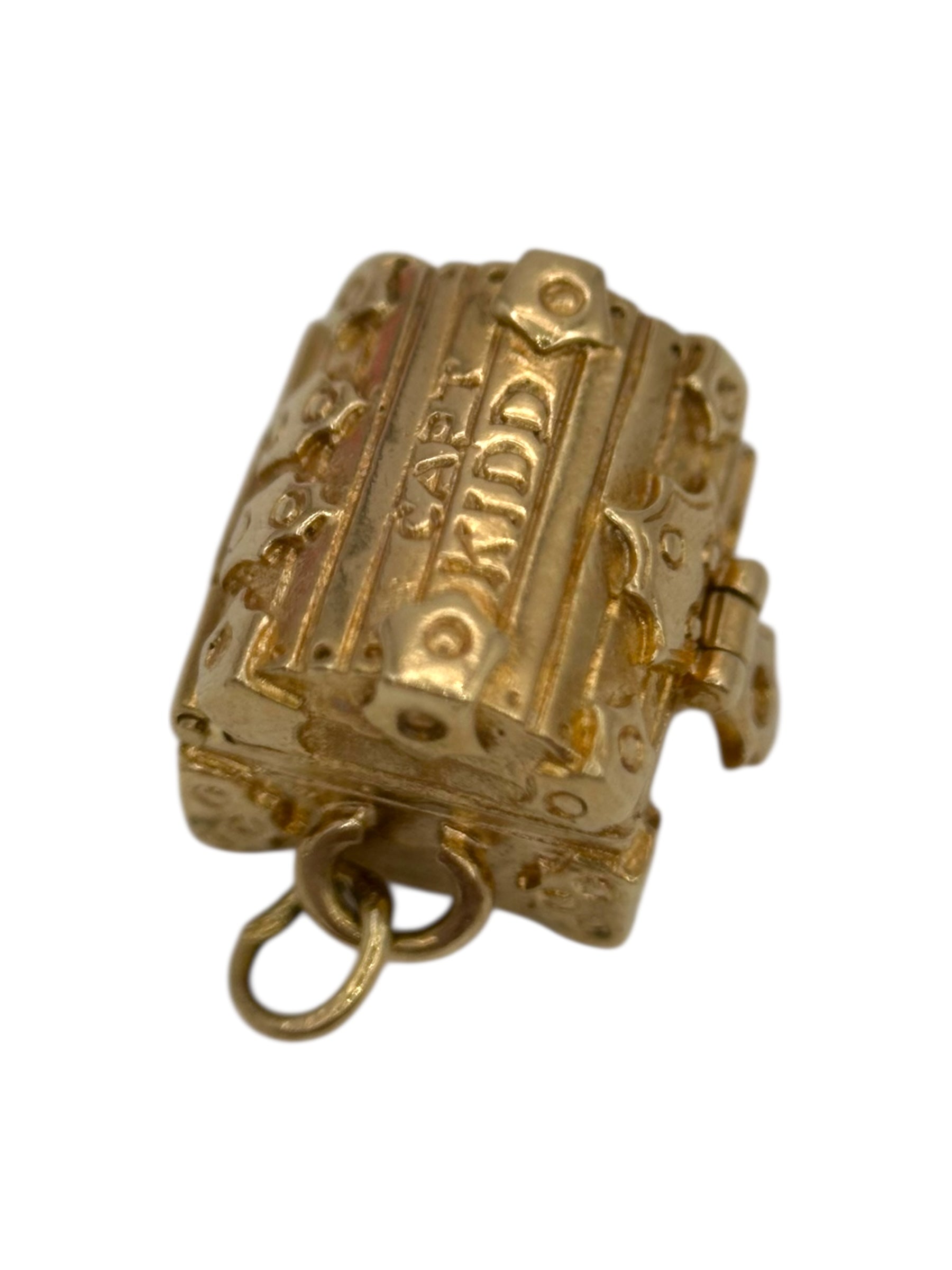 9k Capt Kidd Treasure Chest Charm