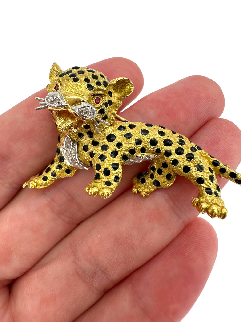 18k Diamond Cheetah Brooch