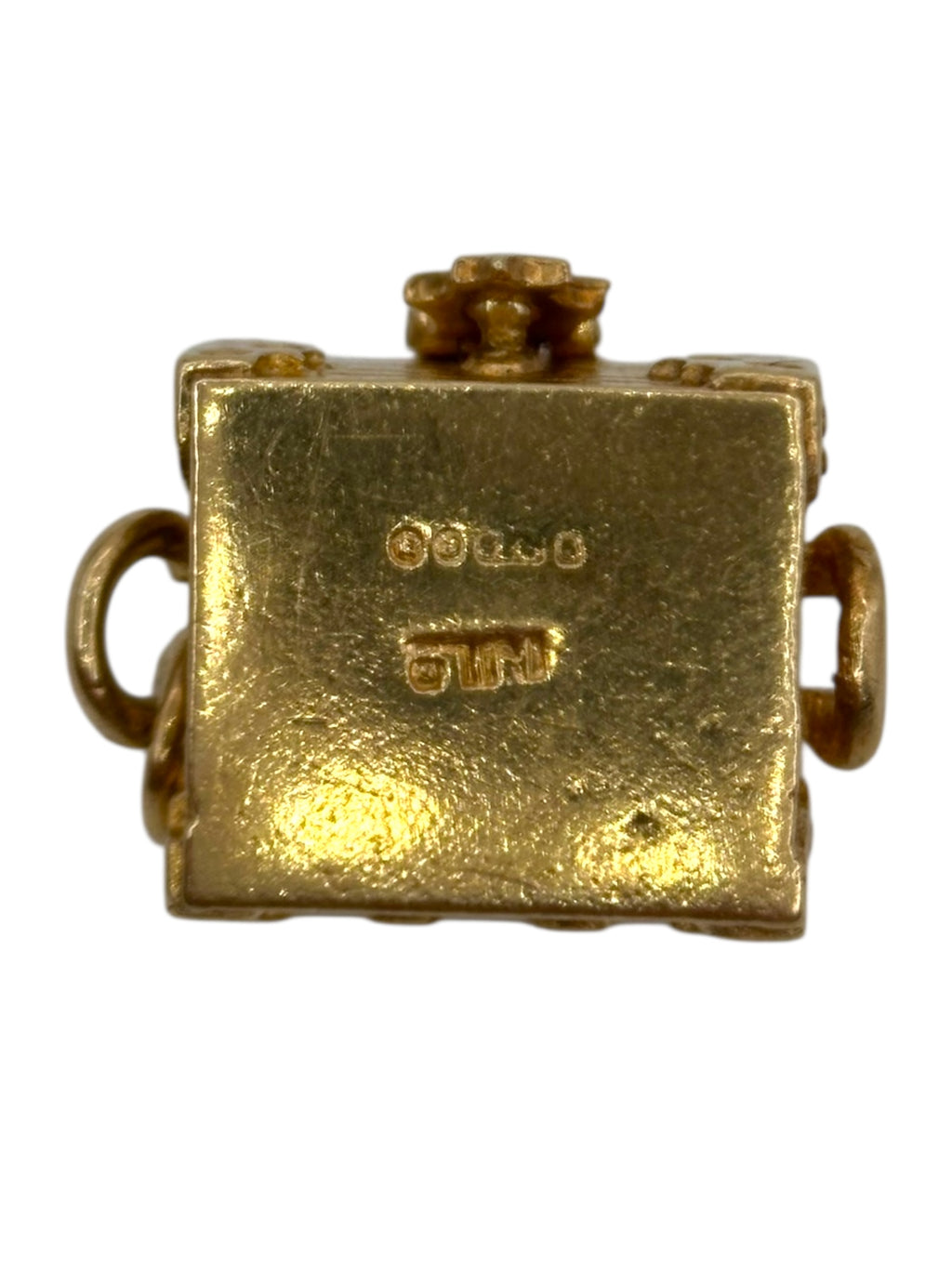 9k Capt Kidd Treasure Chest Charm
