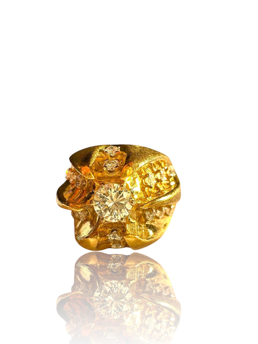 18k 1973 London Diamond Torpedo Ring