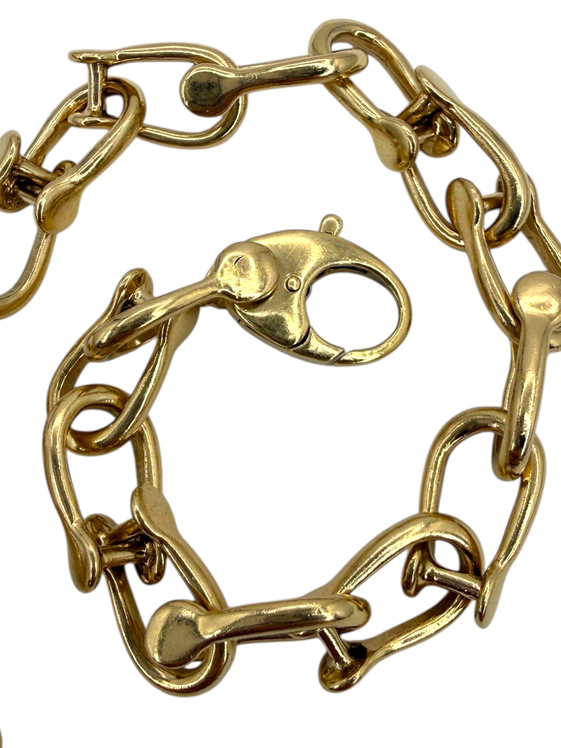 14k Shackle Link Bracelet