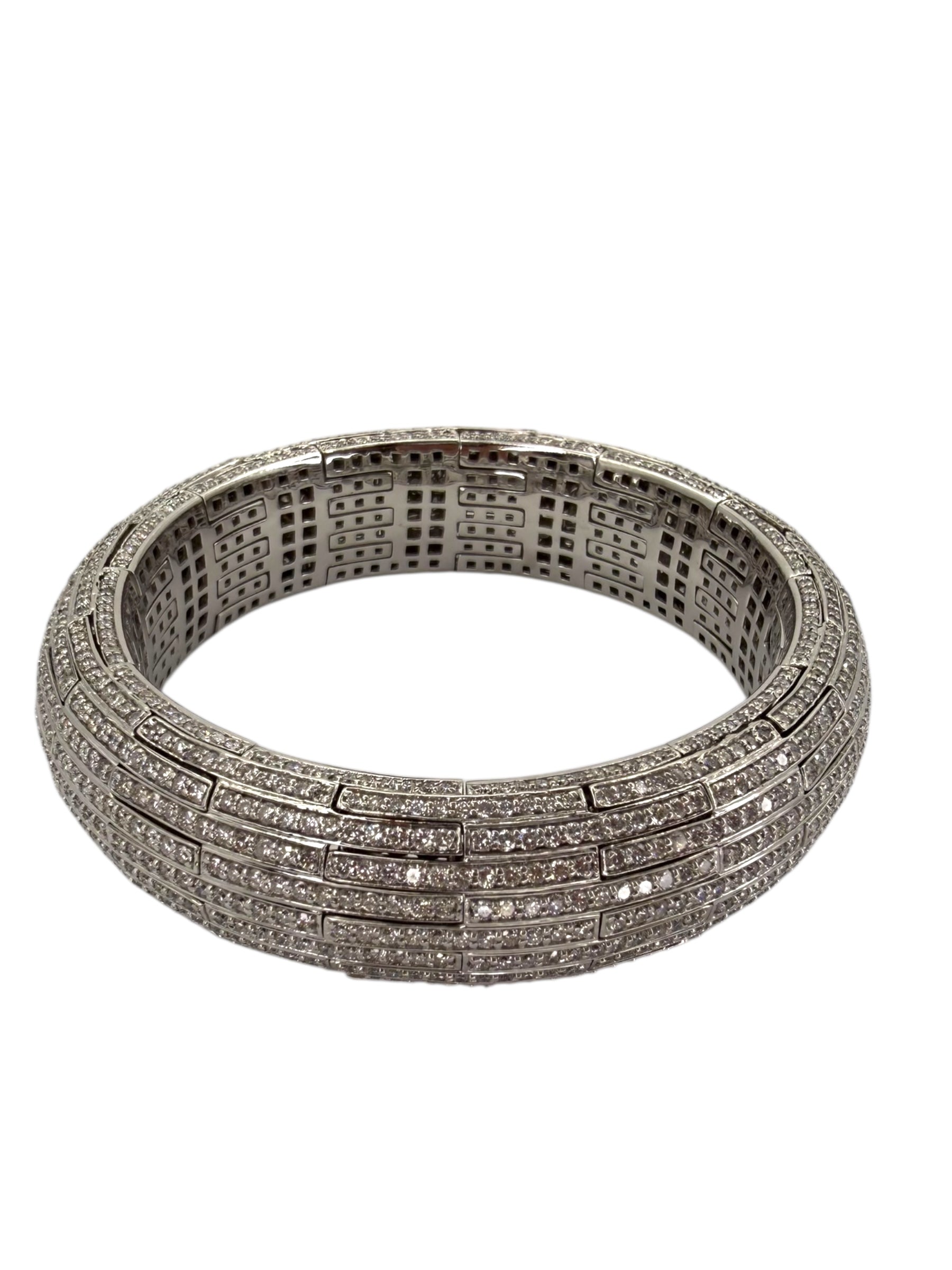 18k Stretch Diamond Bangle Bracelet