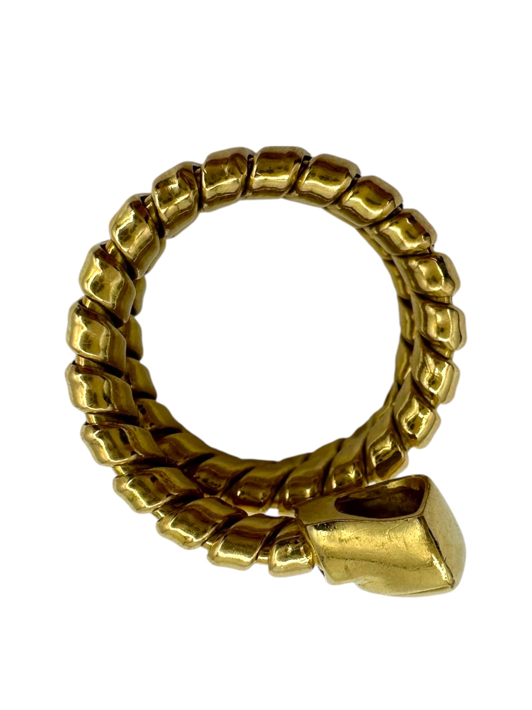 18k Tubogas Peridot Snake Ring