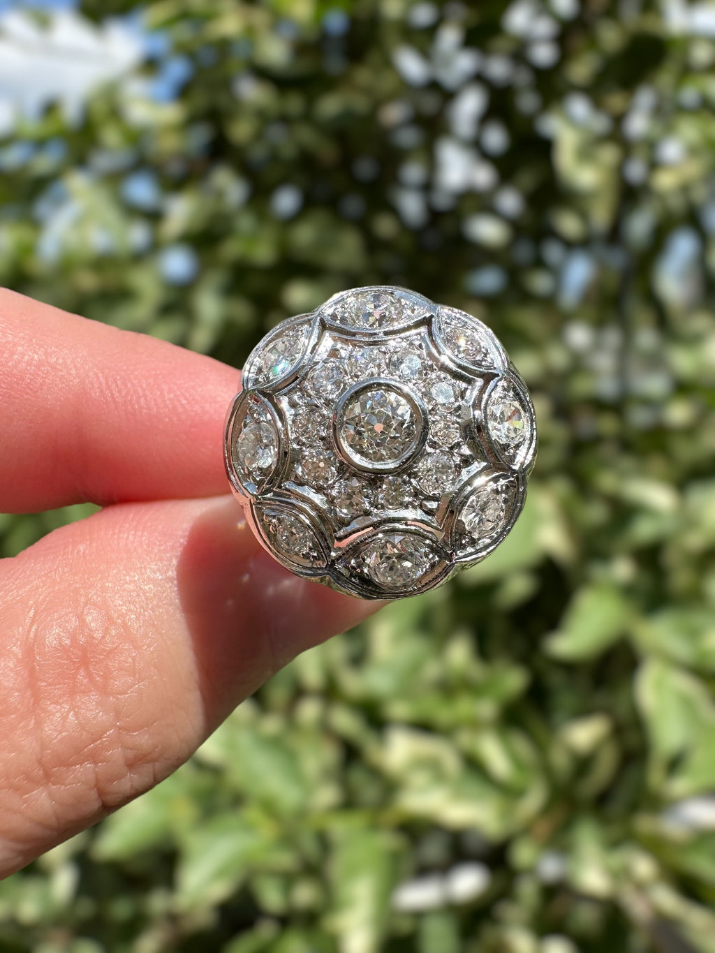 14k White Gold Diamond Round Cluster Ring