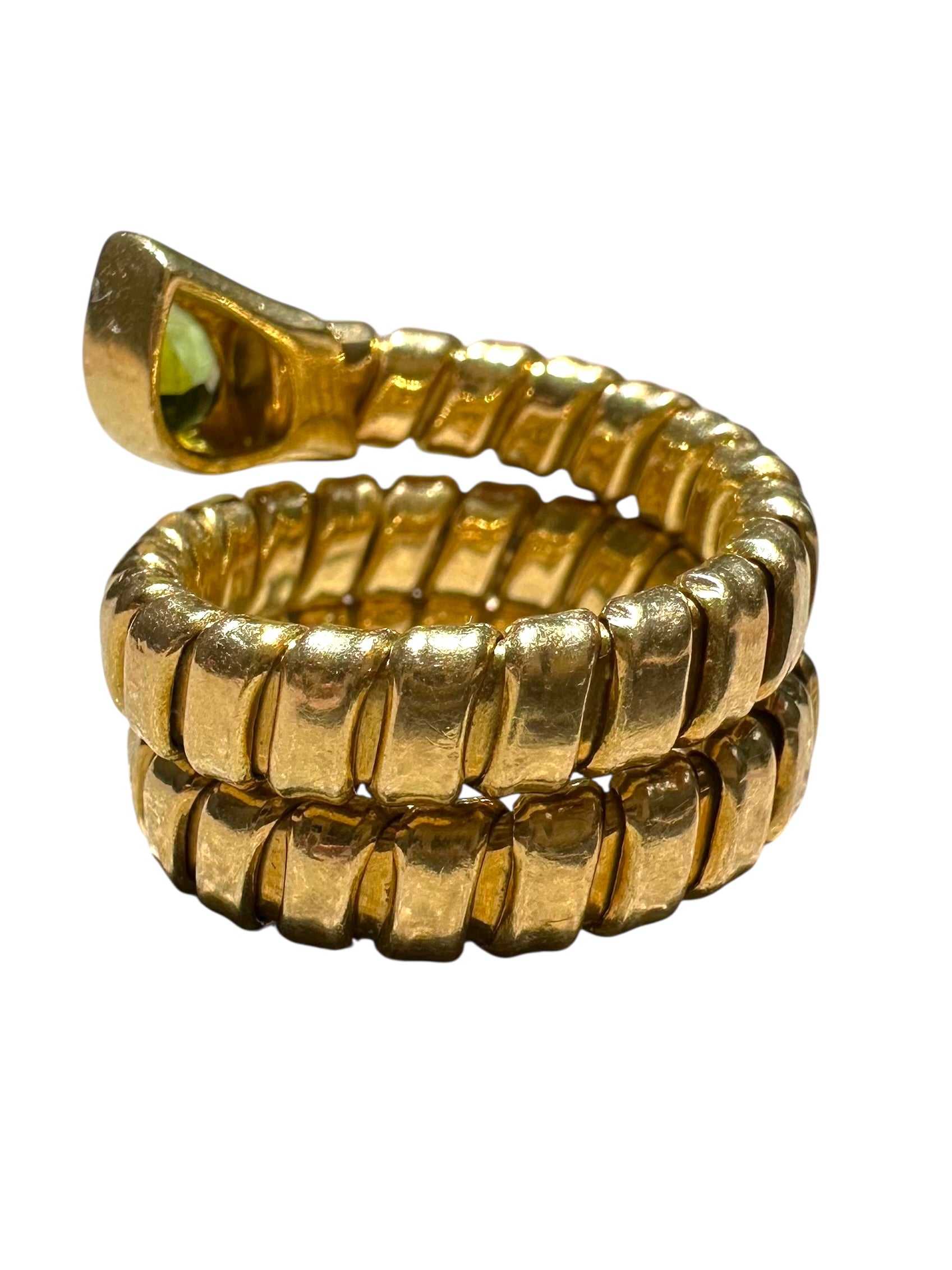 18k Tubogas Peridot Snake Ring