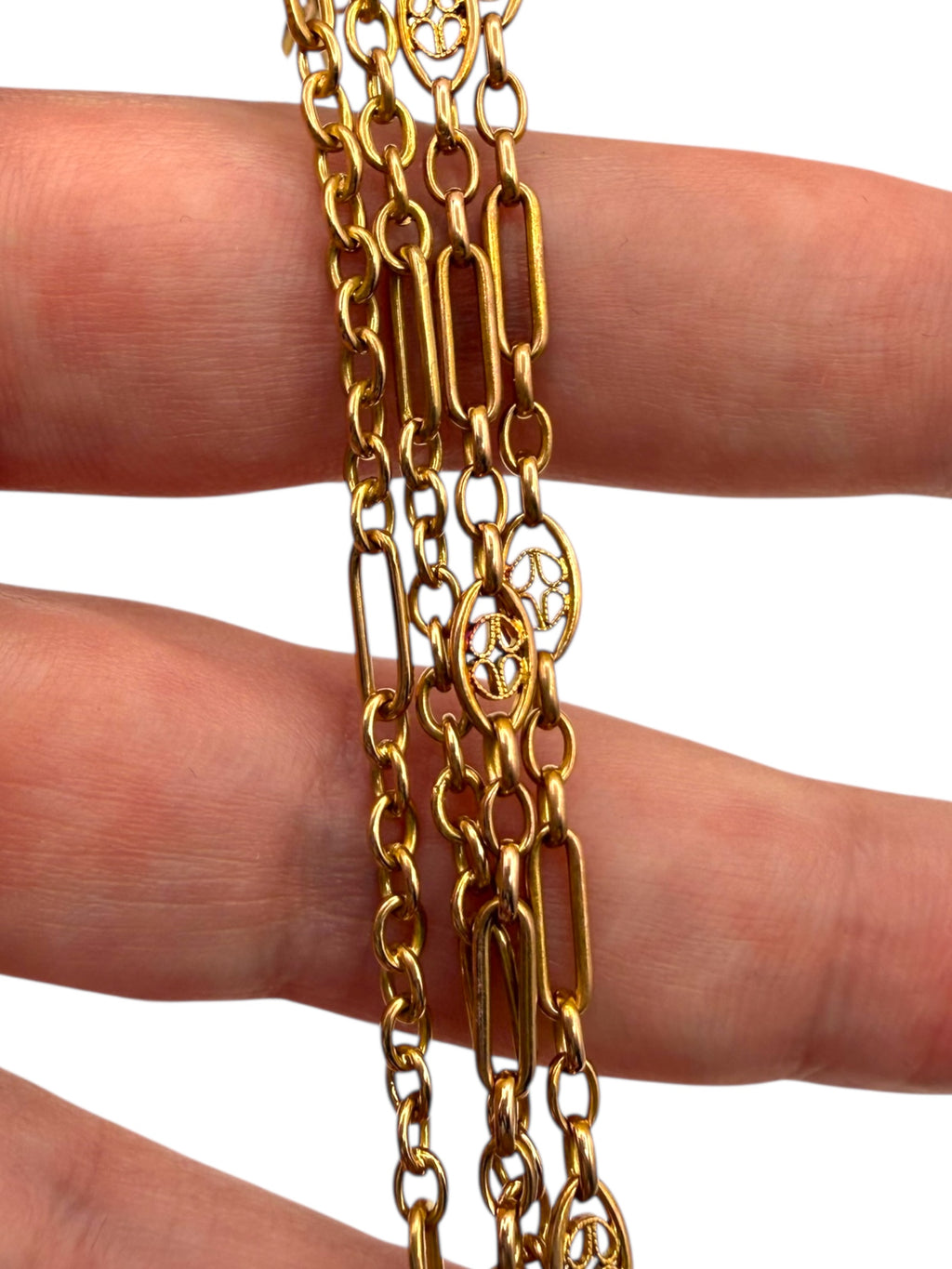 18k Early 1900s Handmade Chain Filigree Stations