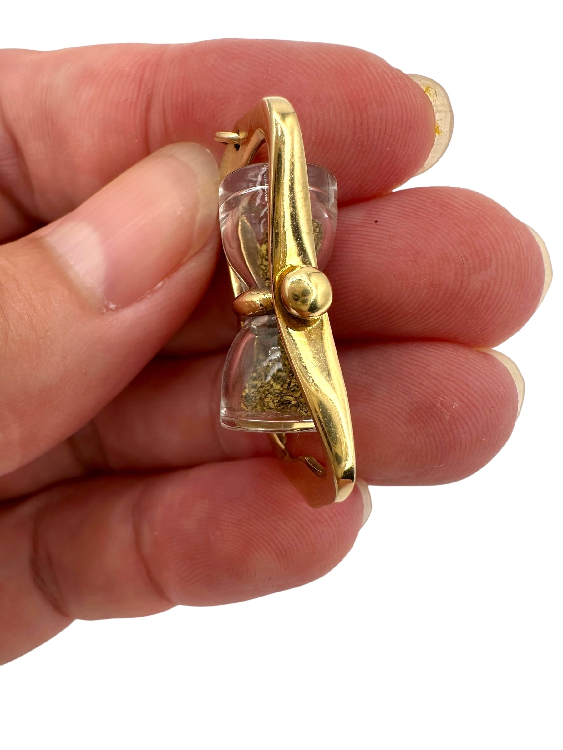 14k Hourglass Pendant