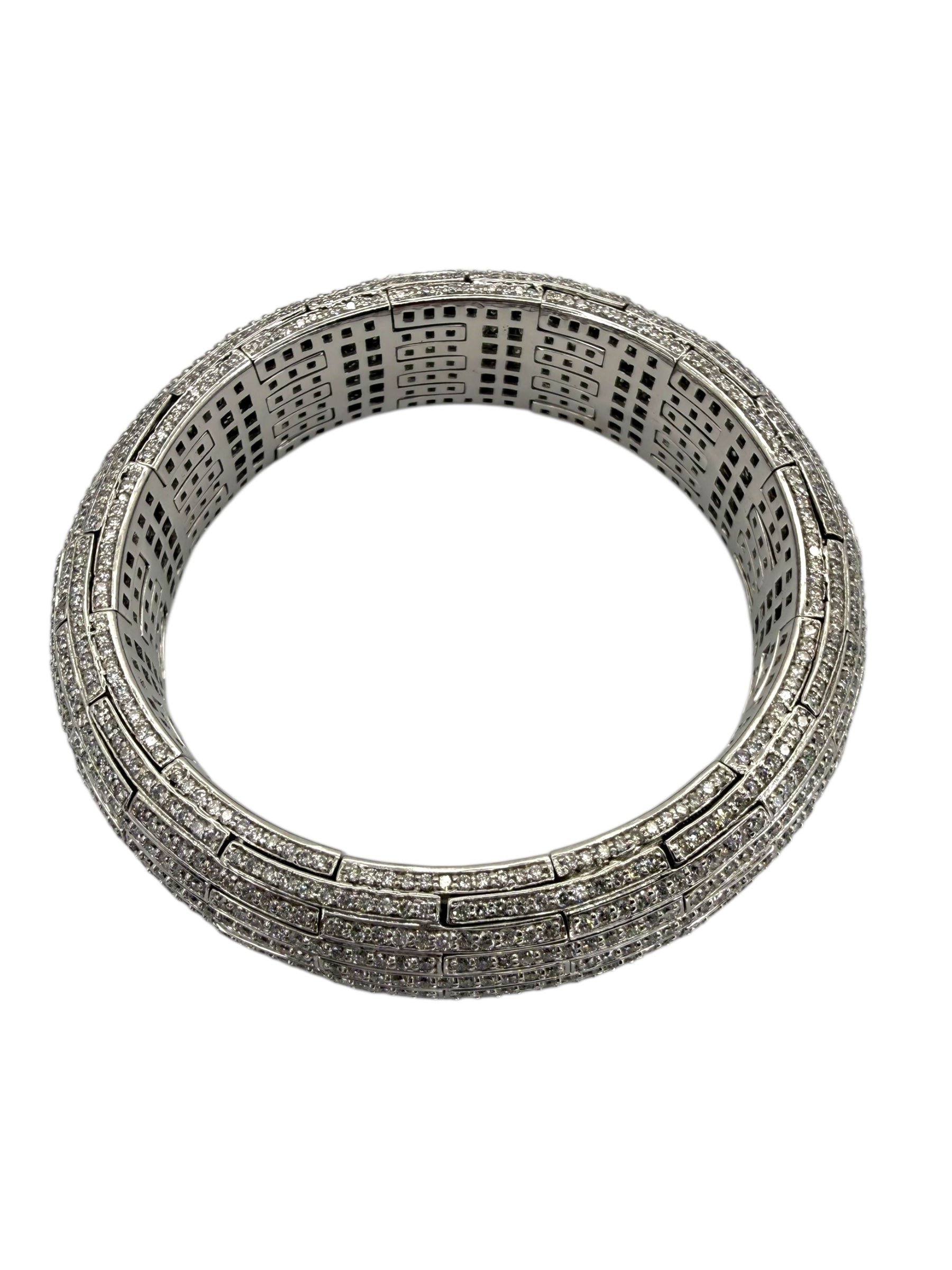 18k Stretch Diamond Bangle Bracelet