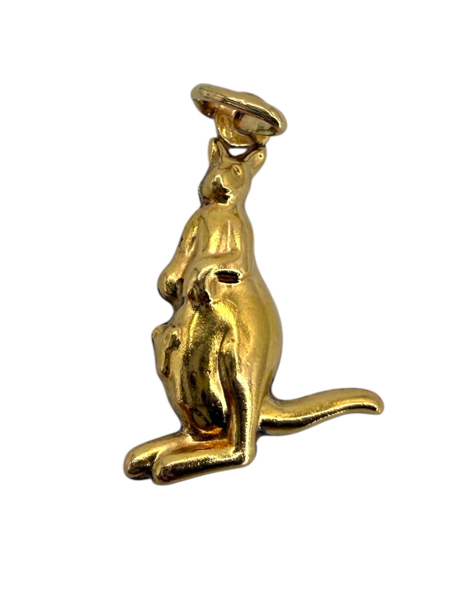 9k Uno a Erre Kangaroo Charm