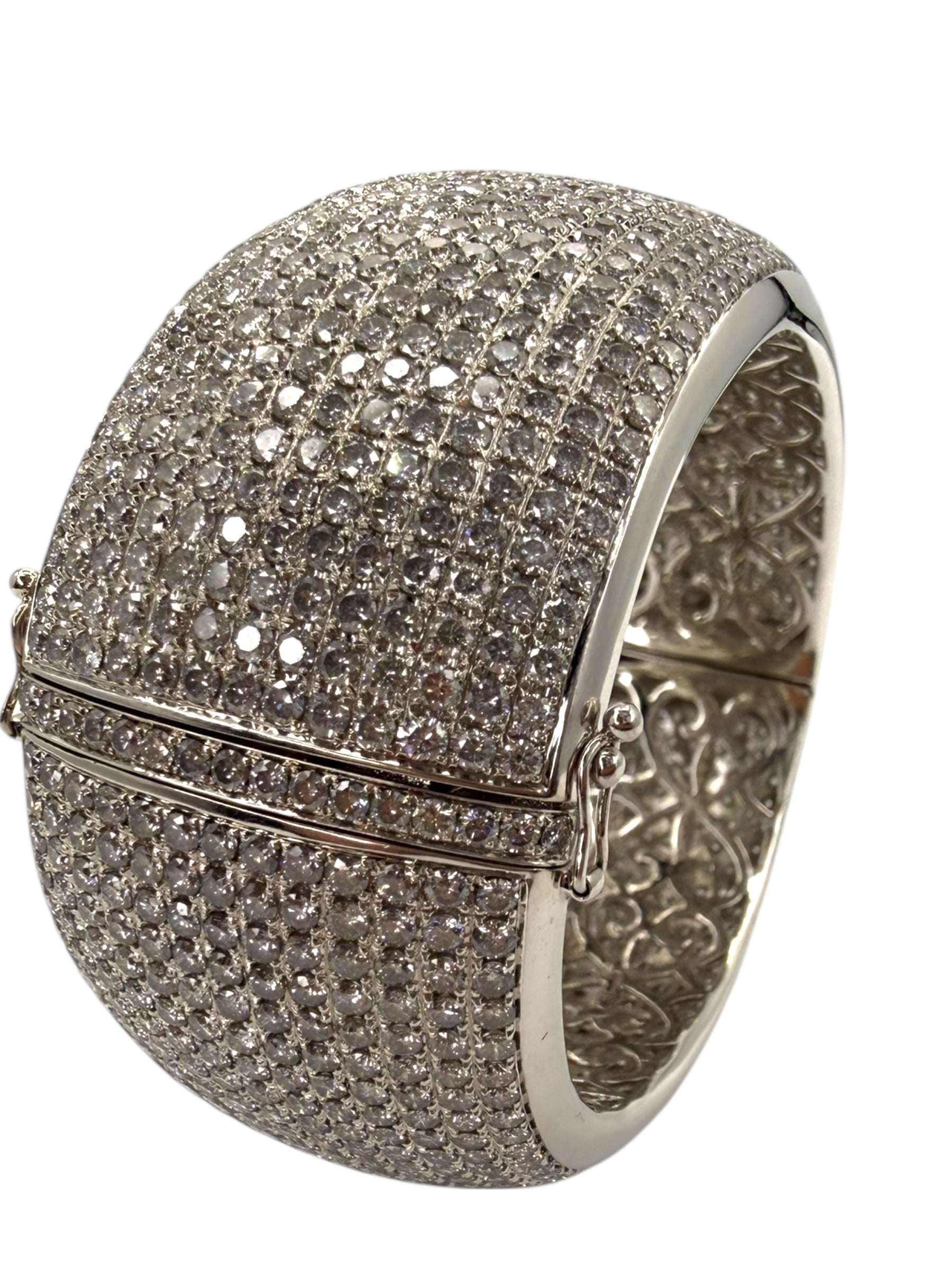 18k Diamond Bangle Bracelet