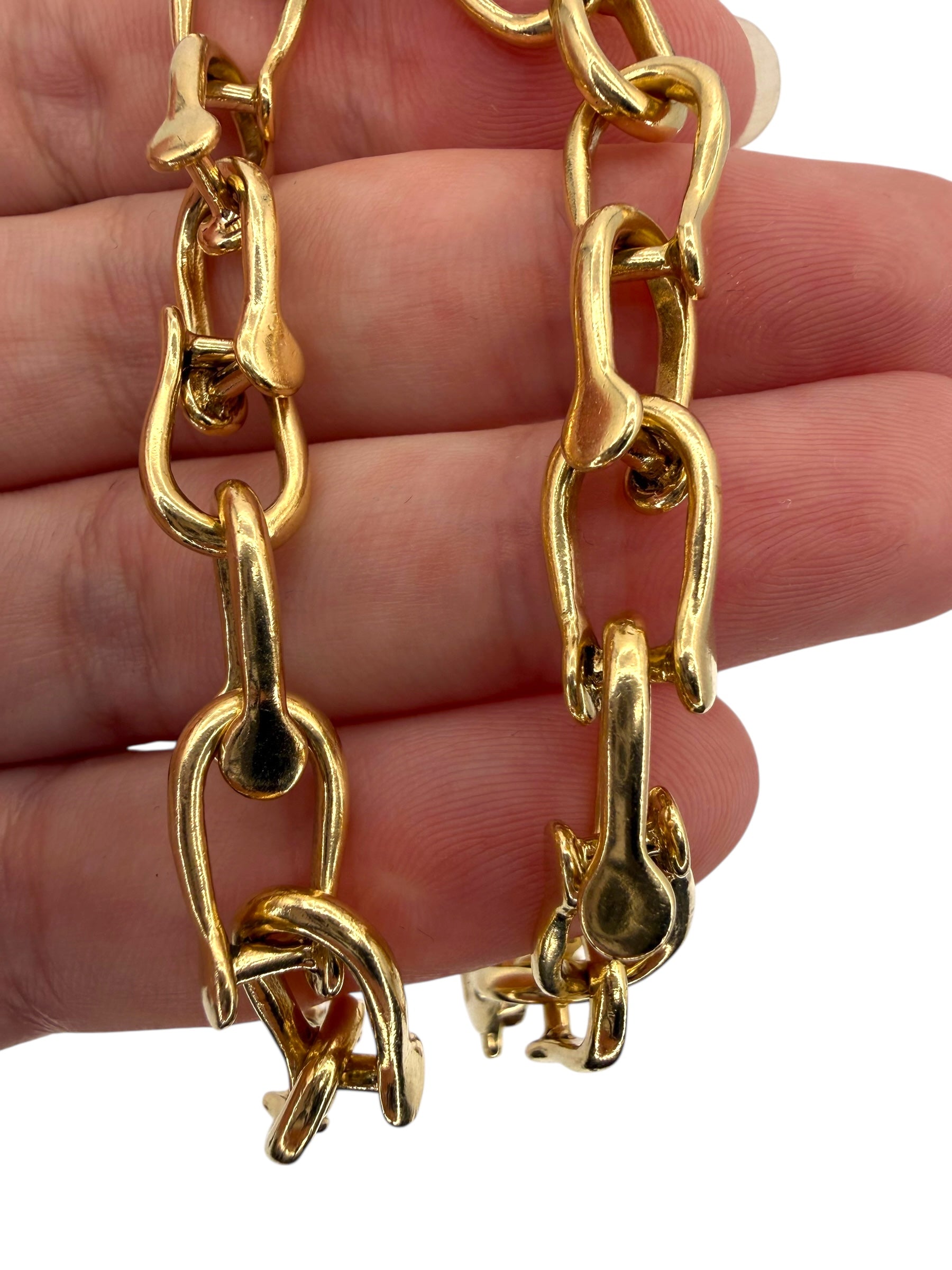 14k Shackle Link Bracelet
