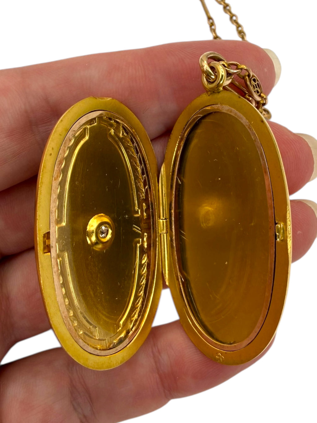 15k Antique Locket