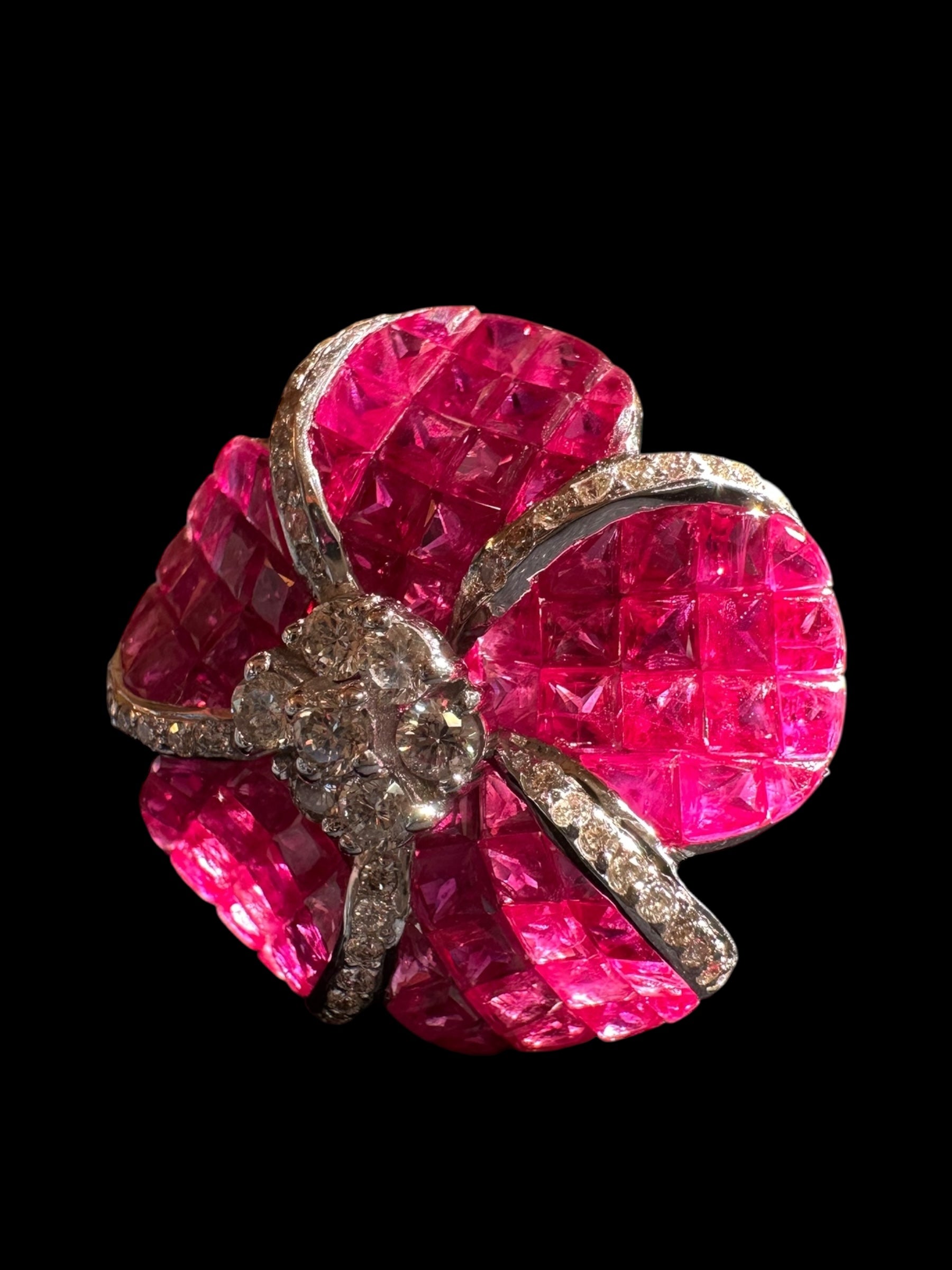 14k Ruby Diamond Flower Ring